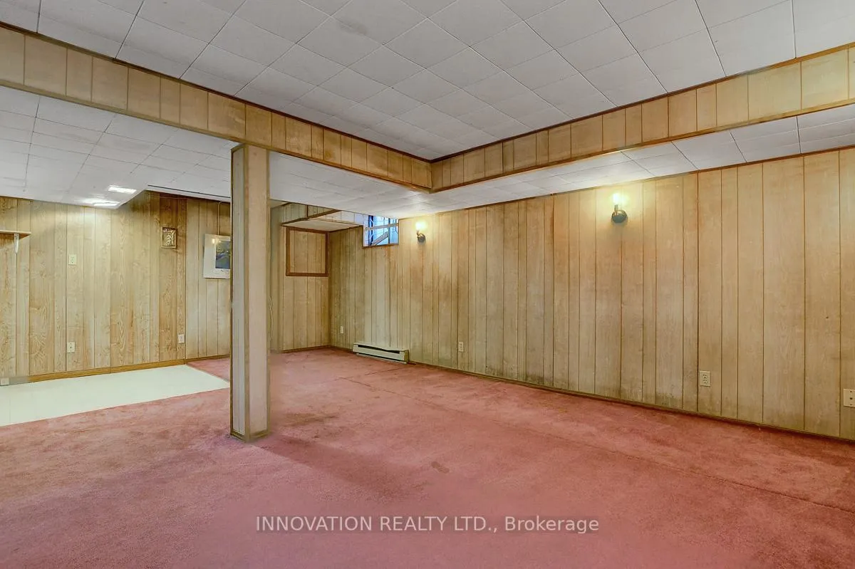 Photo 21 of 25 Equestrian Drive, Ottawa, Kanata - Bridlewood — HOMEH