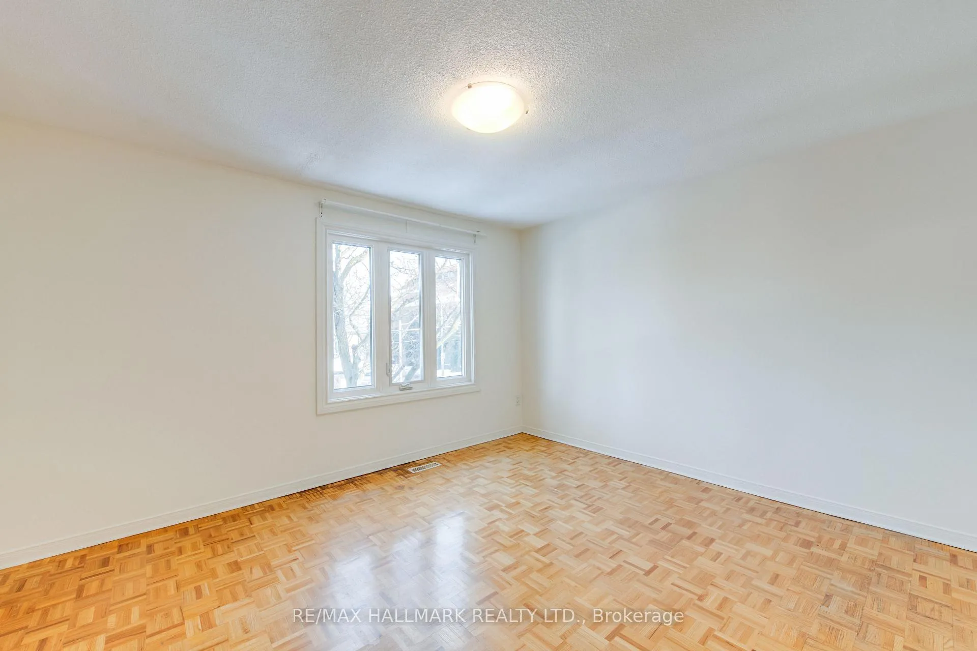 Photo 15 of 6 Empire Avenue, Toronto, South Riverdale — HOMEH