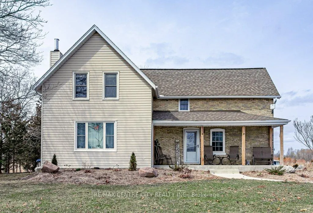 Photo 1 of 26588 Carroll Line, West Elgin, Rural West Elgin — HOMEH