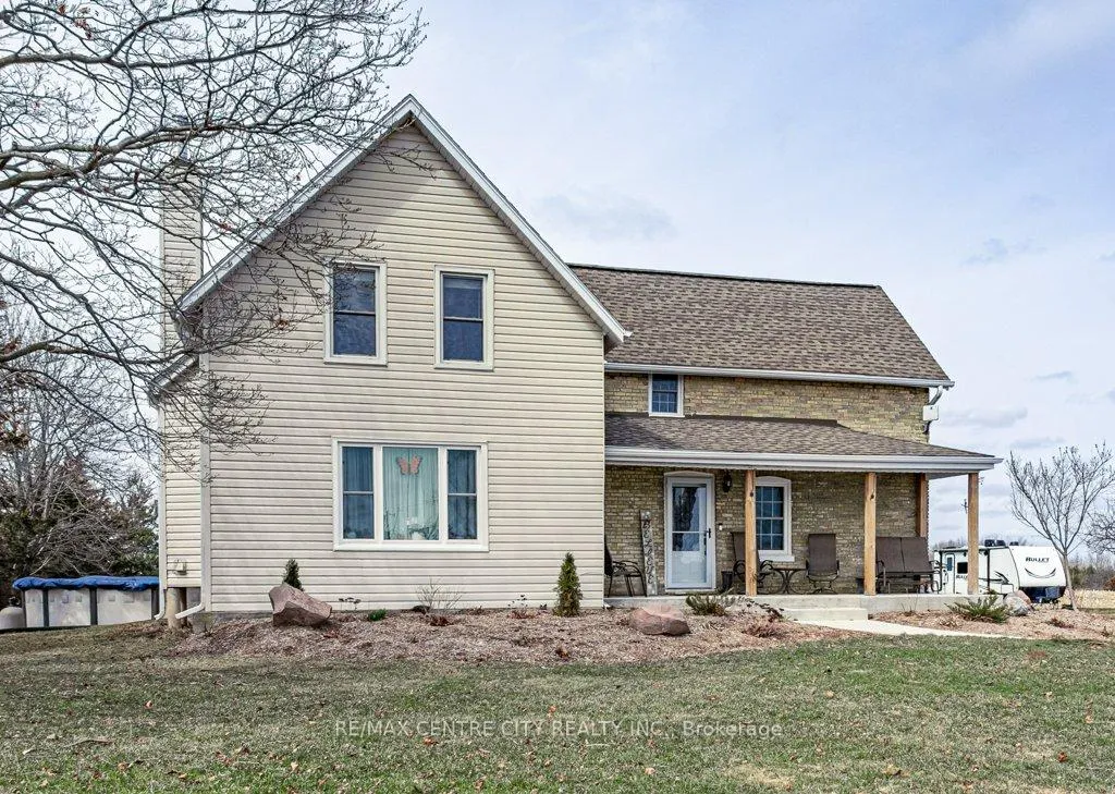 Photo 3 of 26588 Carroll Line, West Elgin, Rural West Elgin — HOMEH