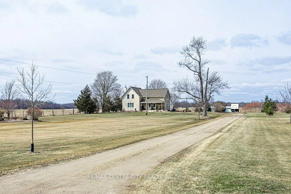 Photo 4 of 26588 Carroll Line, West Elgin, Rural West Elgin — HOMEH