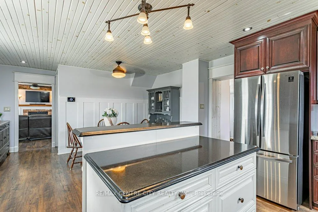 Photo 9 of 26588 Carroll Line, West Elgin, Rural West Elgin — HOMEH