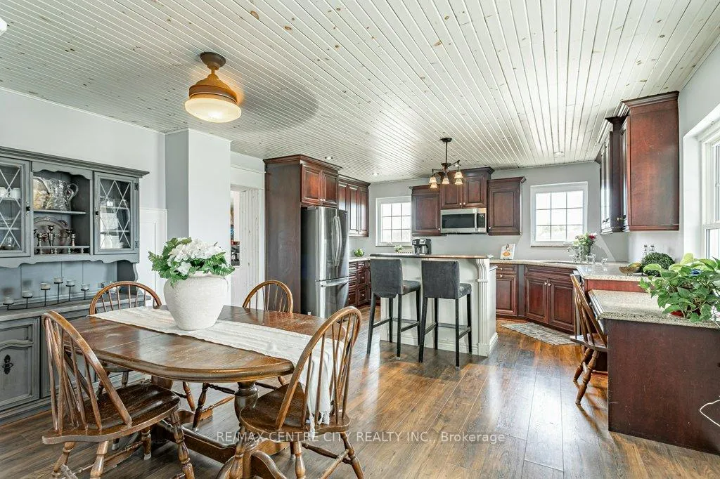 Photo 11 of 26588 Carroll Line, West Elgin, Rural West Elgin — HOMEH