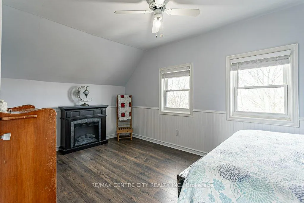 Photo 25 of 26588 Carroll Line, West Elgin, Rural West Elgin — HOMEH