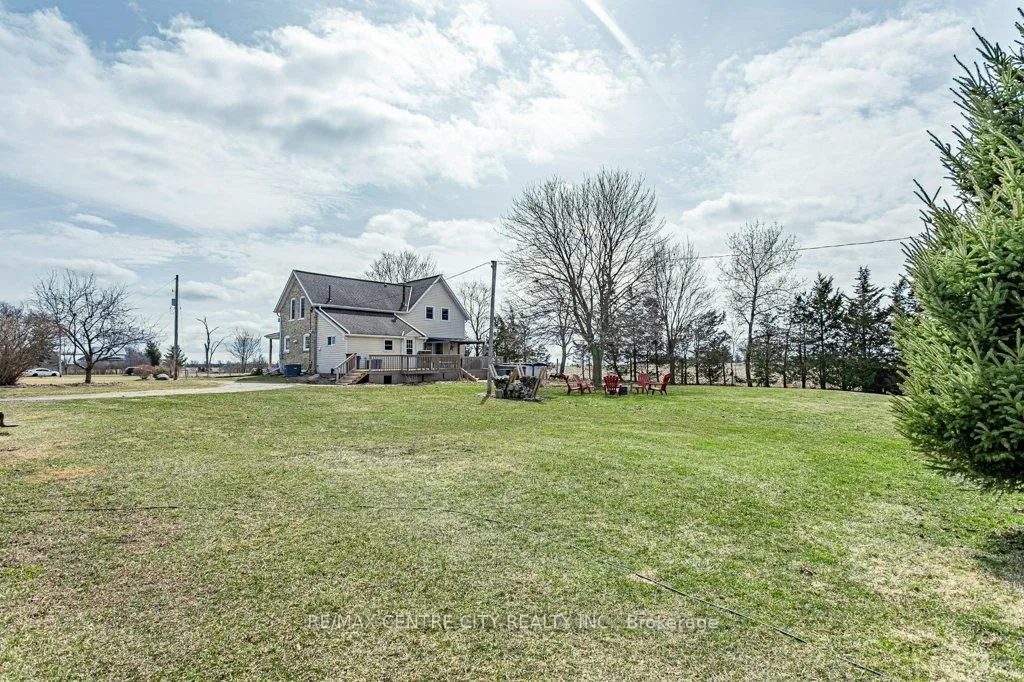 Photo 32 of 26588 Carroll Line, West Elgin, Rural West Elgin — HOMEH