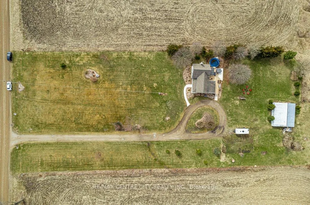 Photo 41 of 26588 Carroll Line, West Elgin, Rural West Elgin — HOMEH
