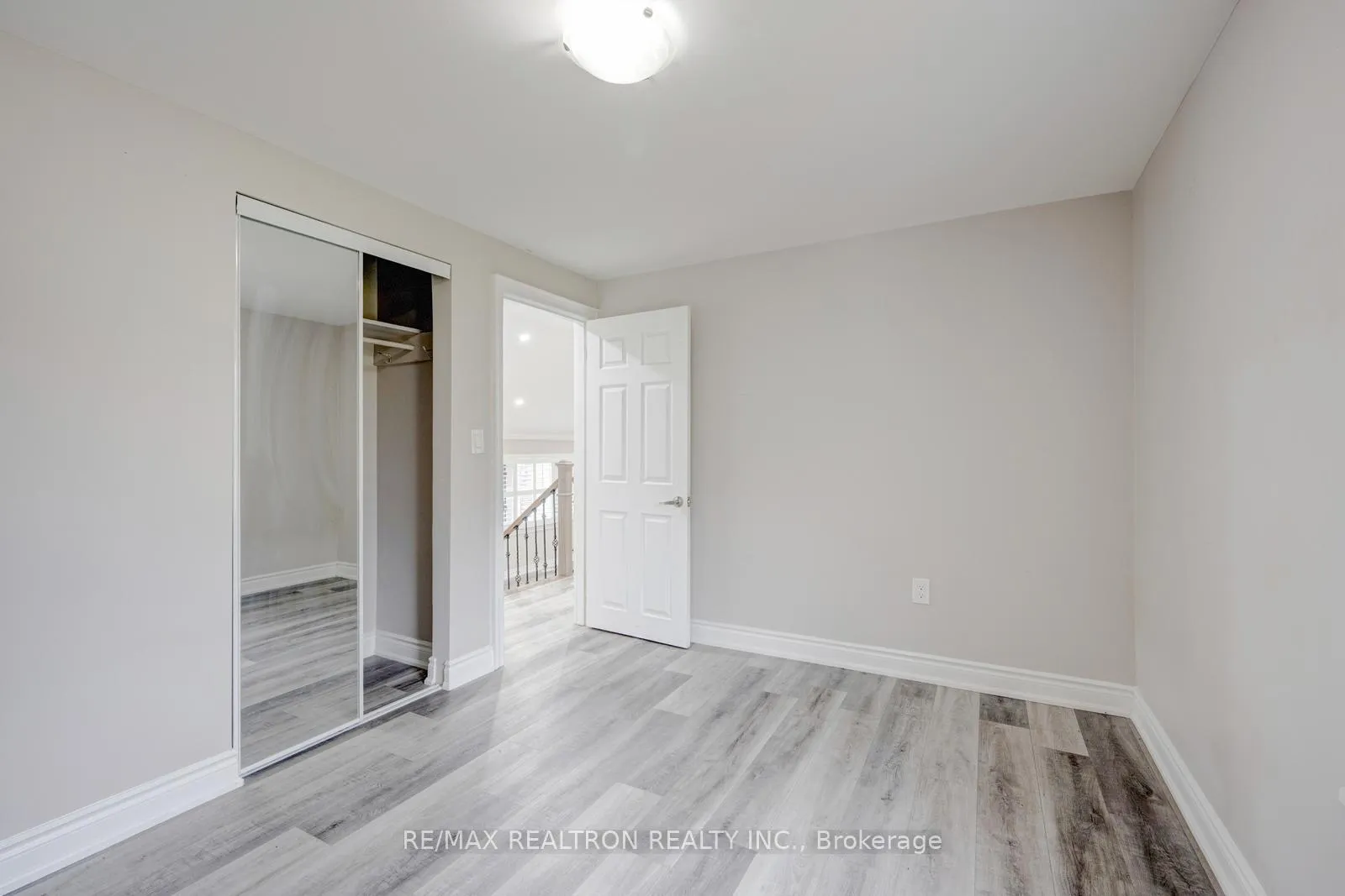 Photo 29 of 30 Lawrence Crescent, Brampton, Brampton East — HOMEH