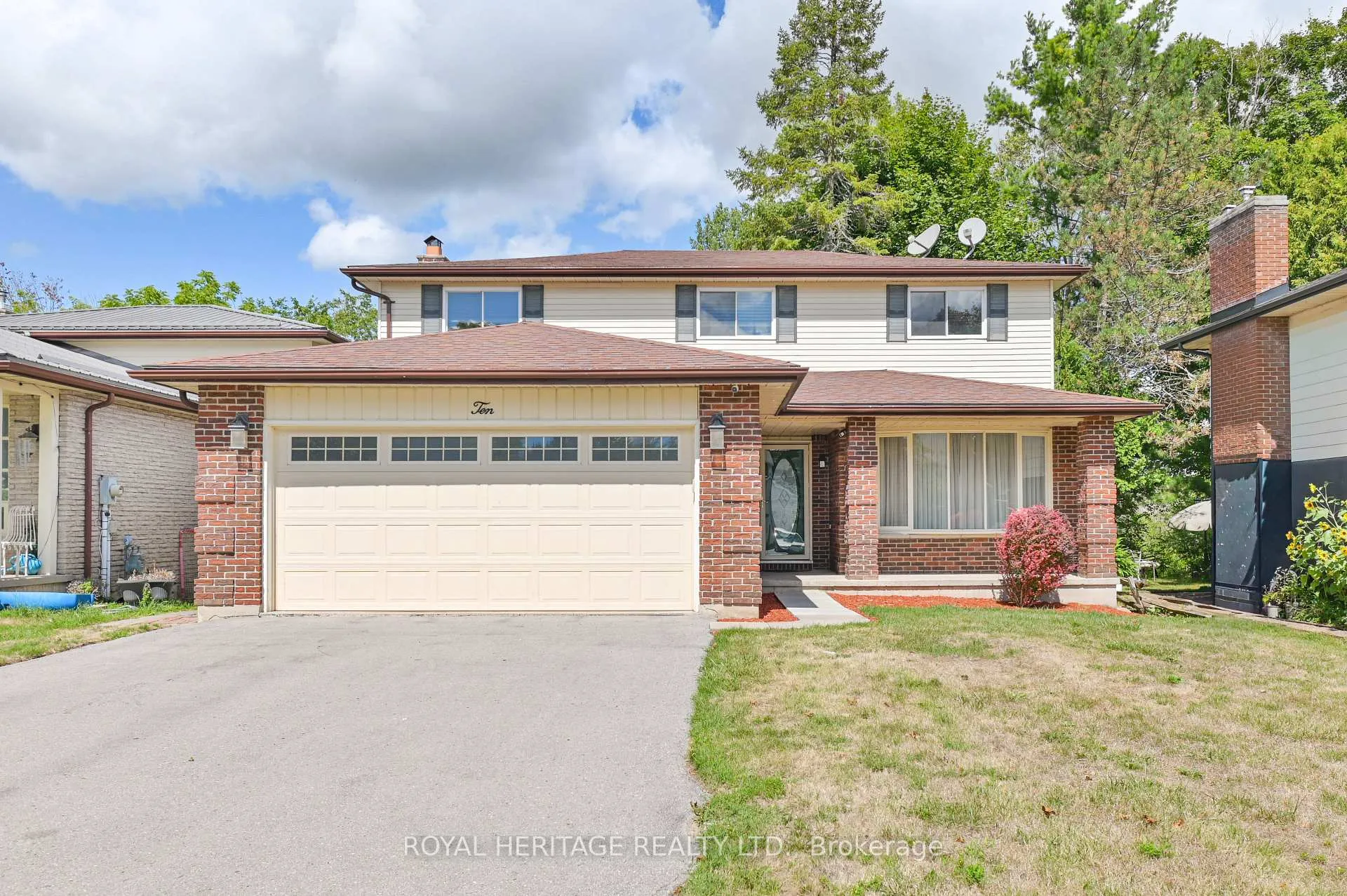 Photo 3 of 10 Briarwood Crescent, Belleville, Belleville Ward — HOMEH