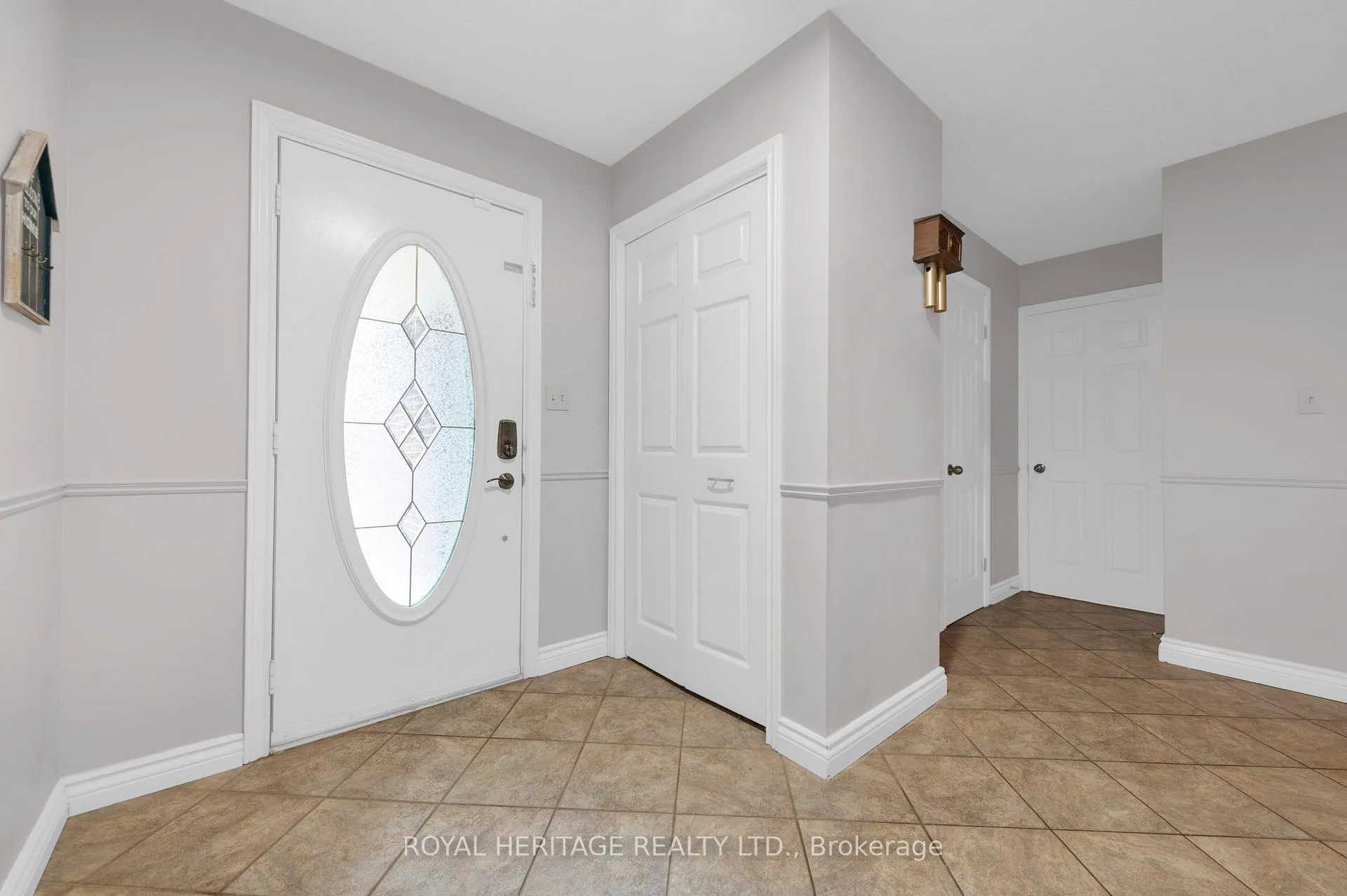 Photo 6 of 10 Briarwood Crescent, Belleville, Belleville Ward — HOMEH