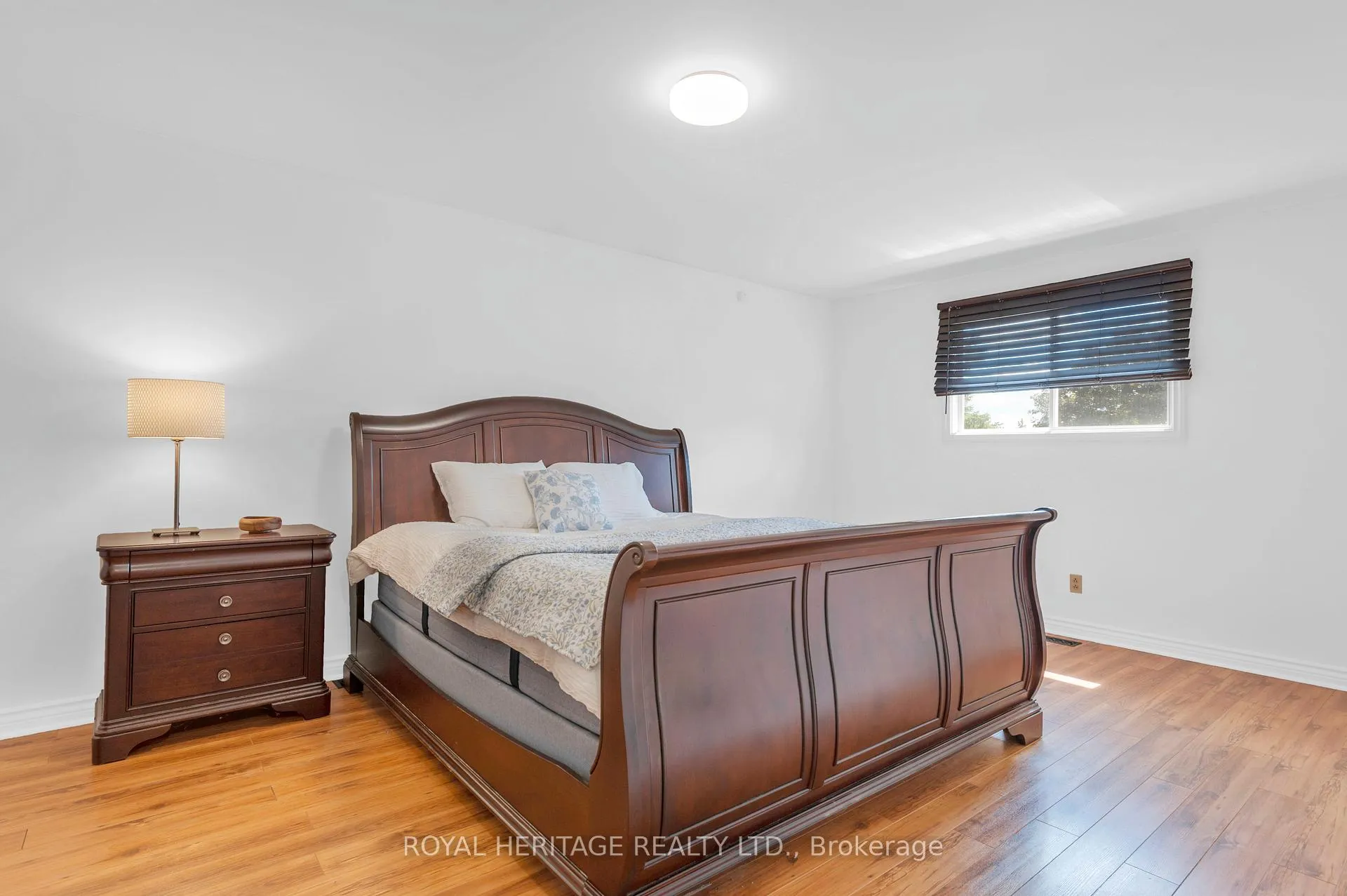 Photo 26 of 10 Briarwood Crescent, Belleville, Belleville Ward — HOMEH