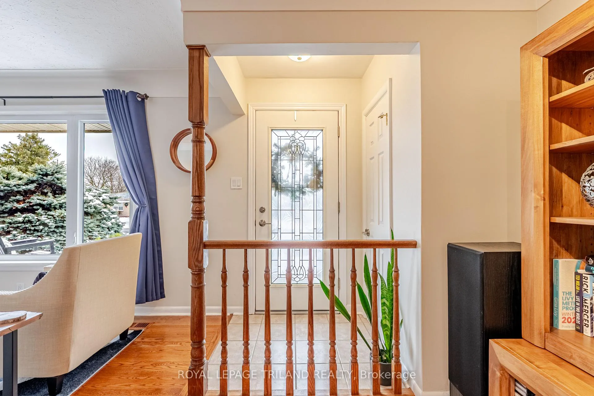 Photo 7 of 231 Thames Crescent, Thames Centre, Dorchester — HOMEH