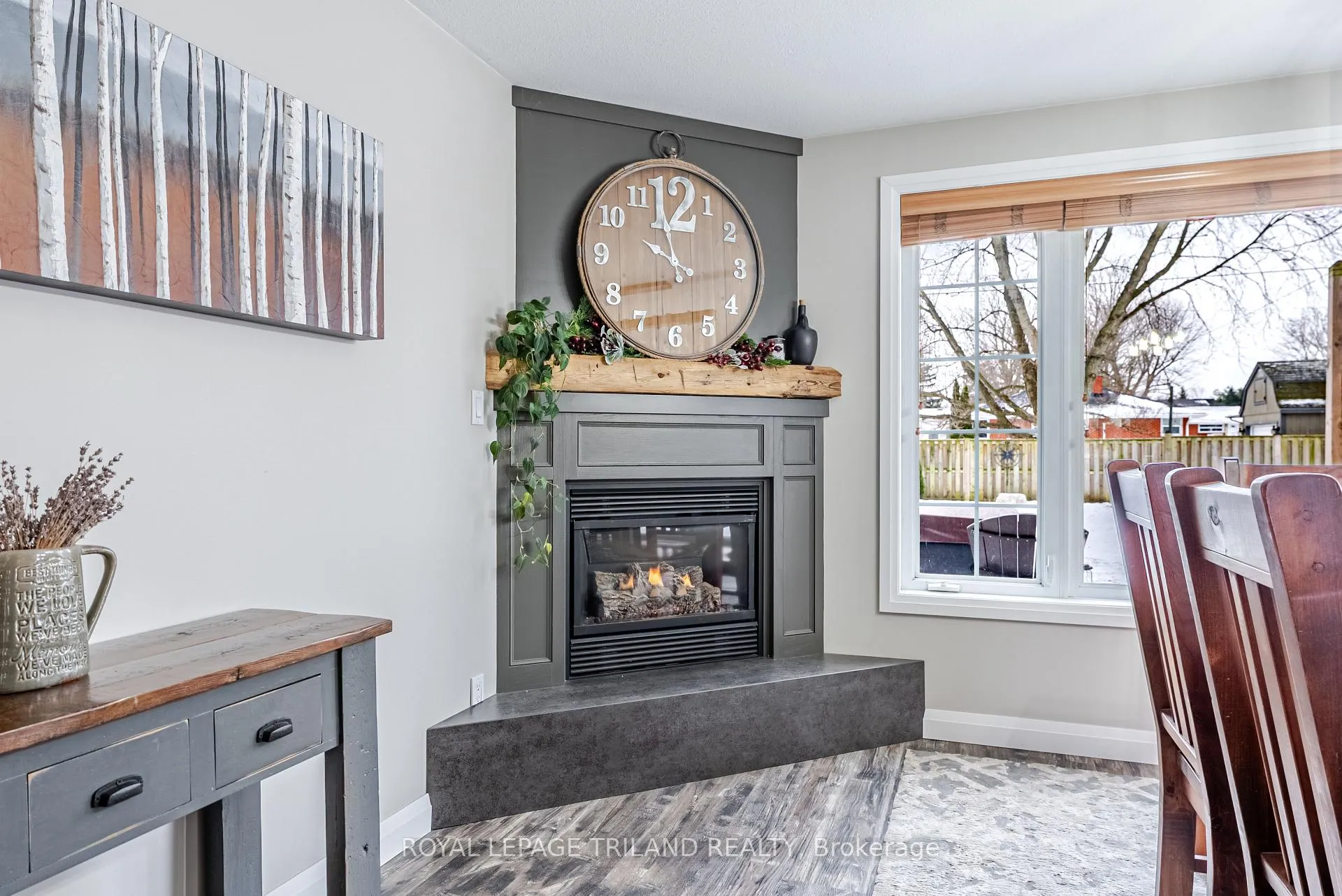 Photo 22 of 231 Thames Crescent, Thames Centre, Dorchester — HOMEH
