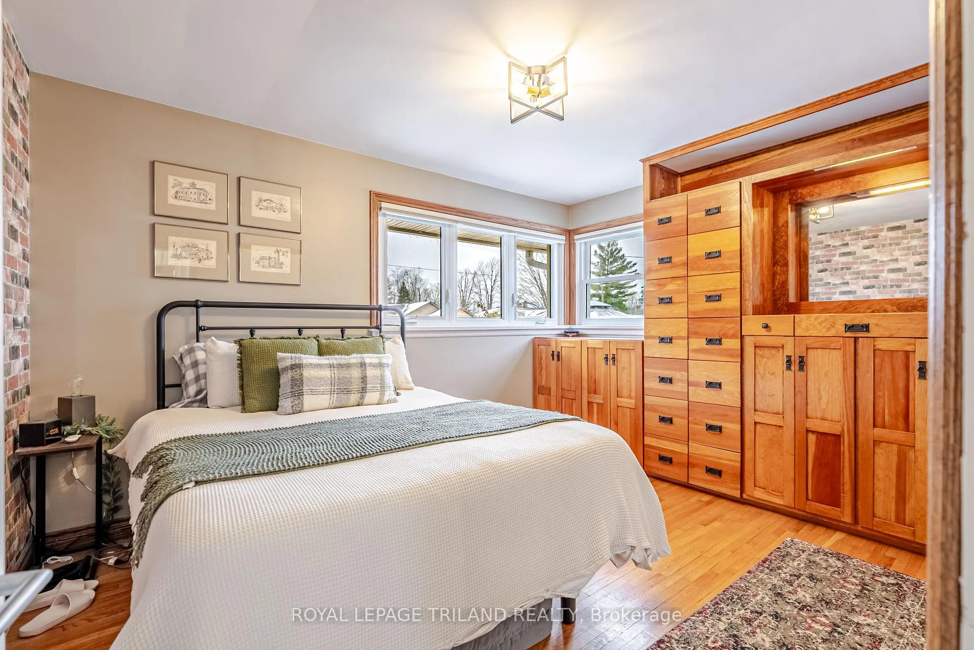 Photo 25 of 231 Thames Crescent, Thames Centre, Dorchester — HOMEH
