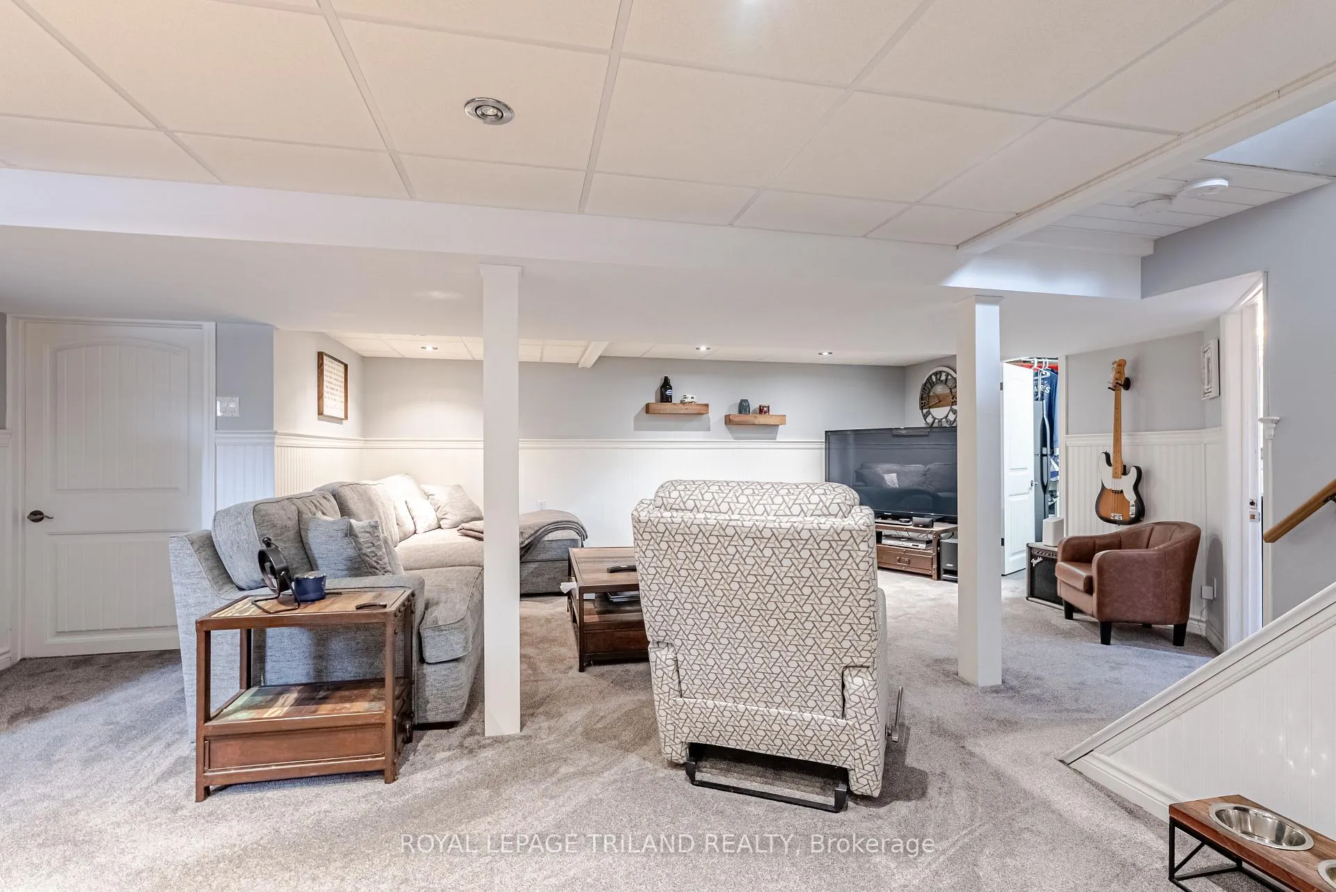 Photo 32 of 231 Thames Crescent, Thames Centre, Dorchester — HOMEH