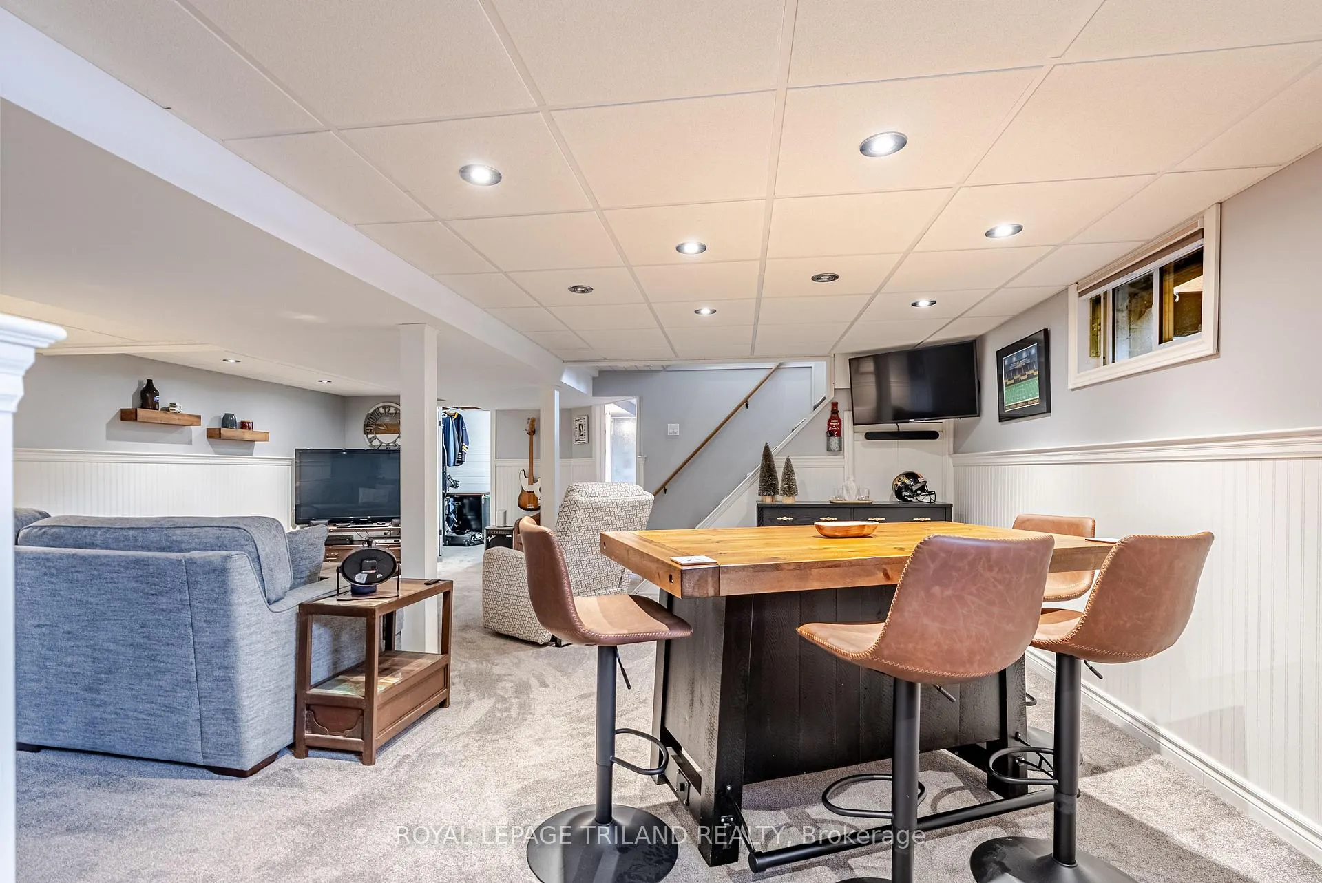 Photo 37 of 231 Thames Crescent, Thames Centre, Dorchester — HOMEH