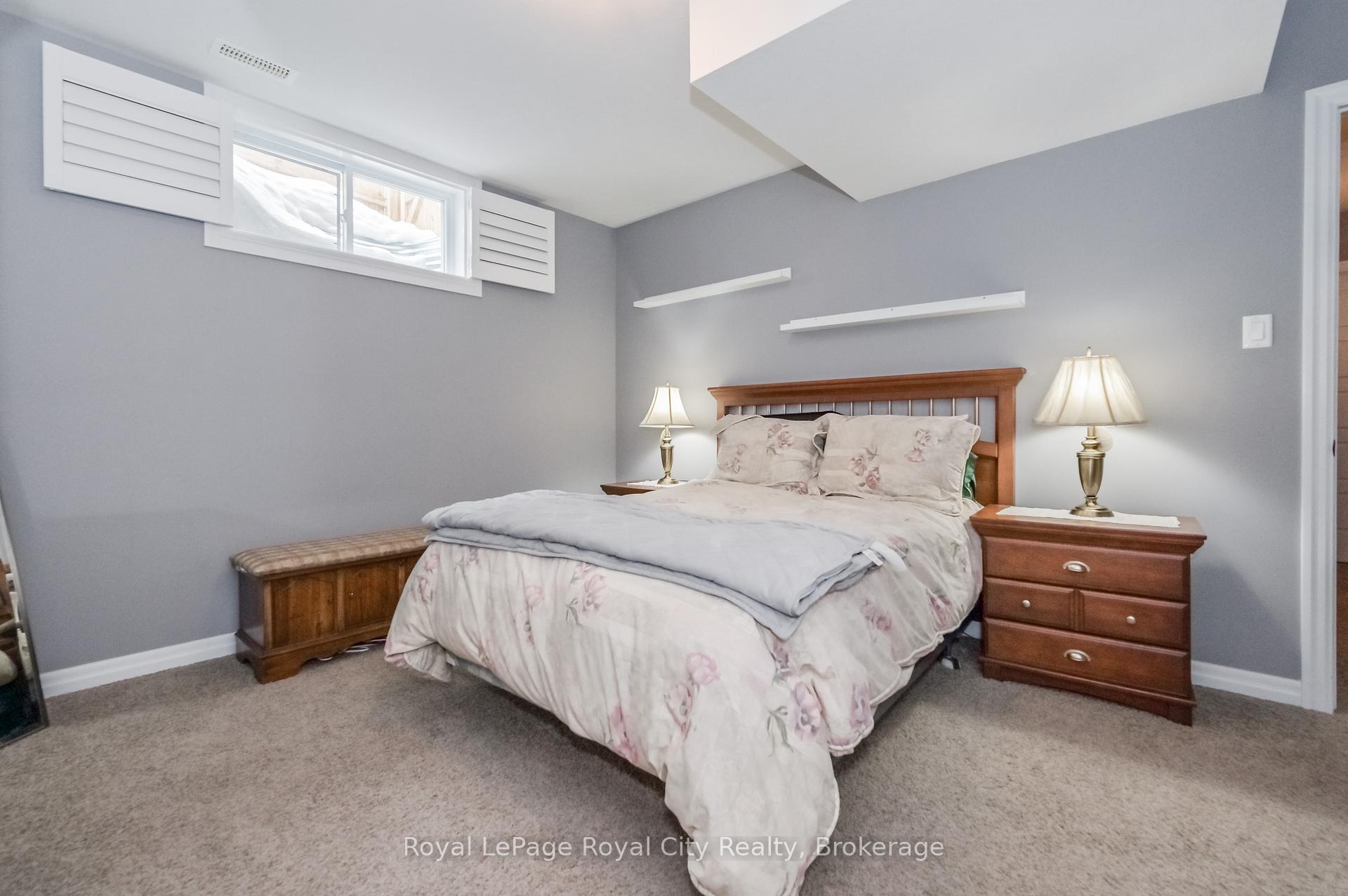 Photo 26 of 84 Andrews Drive W, Mapleton, Rural Mapleton — HOMEH