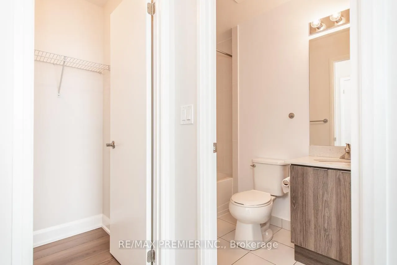 Photo 19 of Unit 1003, 2910 Highway 7, Vaughan, Concord — HOMEH