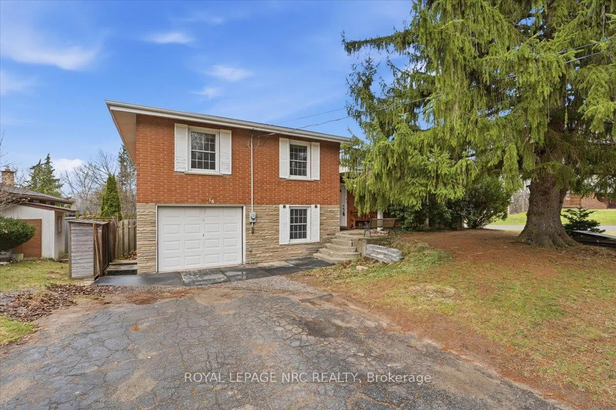 Photo 1 of 14 Valiant Street, Pelham, Fonthill — HOMEH
