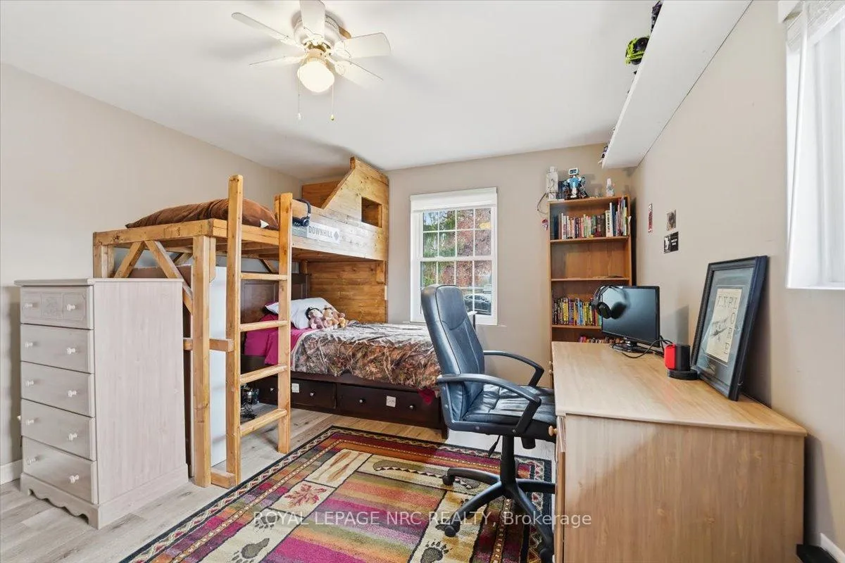 Photo 16 of 14 Valiant Street, Pelham, Fonthill — HOMEH
