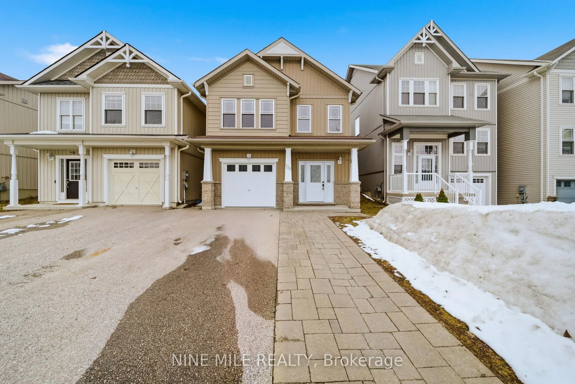 Photo 1 of 100 Pearl Drive, Orillia — HOMEH