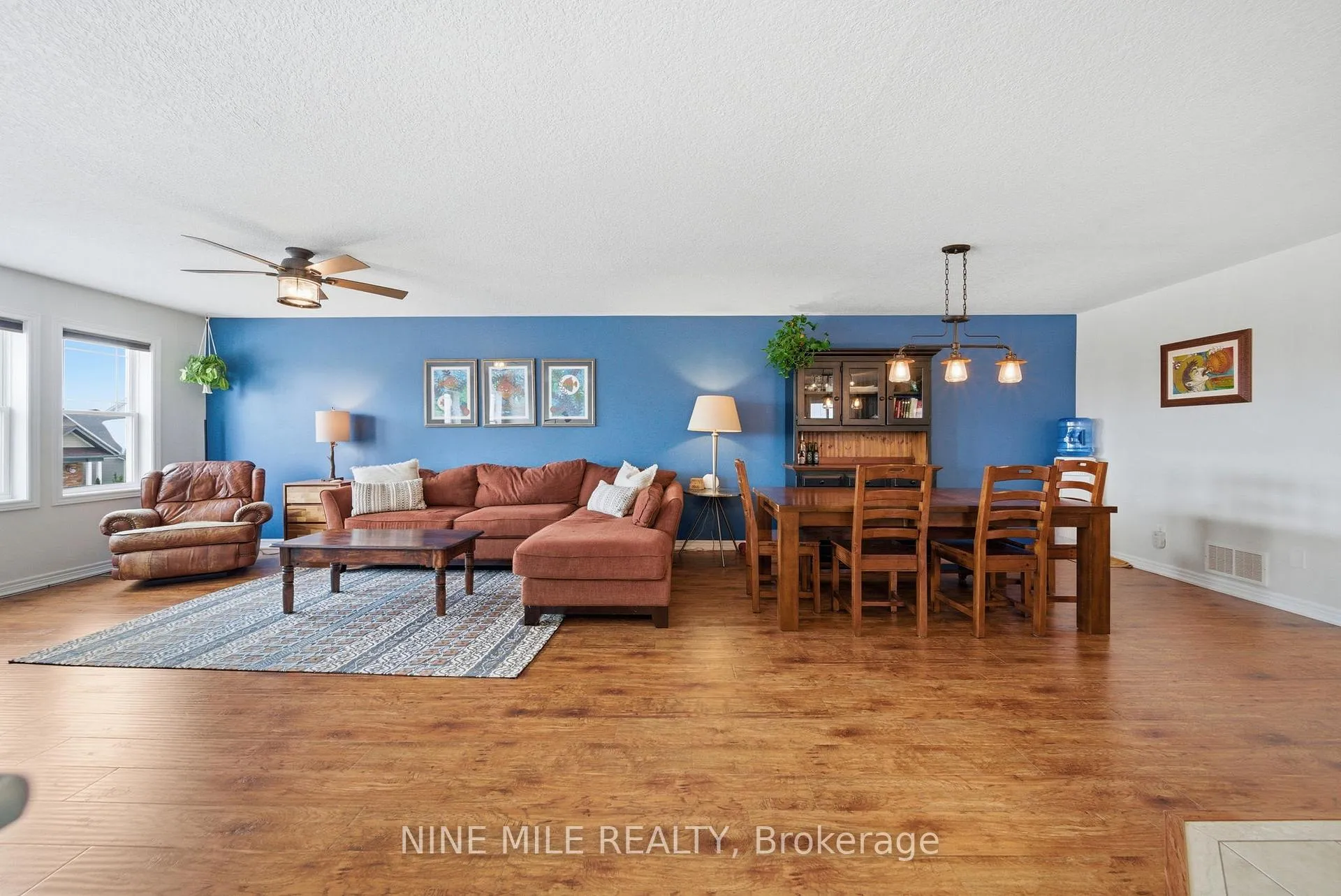 Photo 8 of 100 Pearl Drive, Orillia — HOMEH