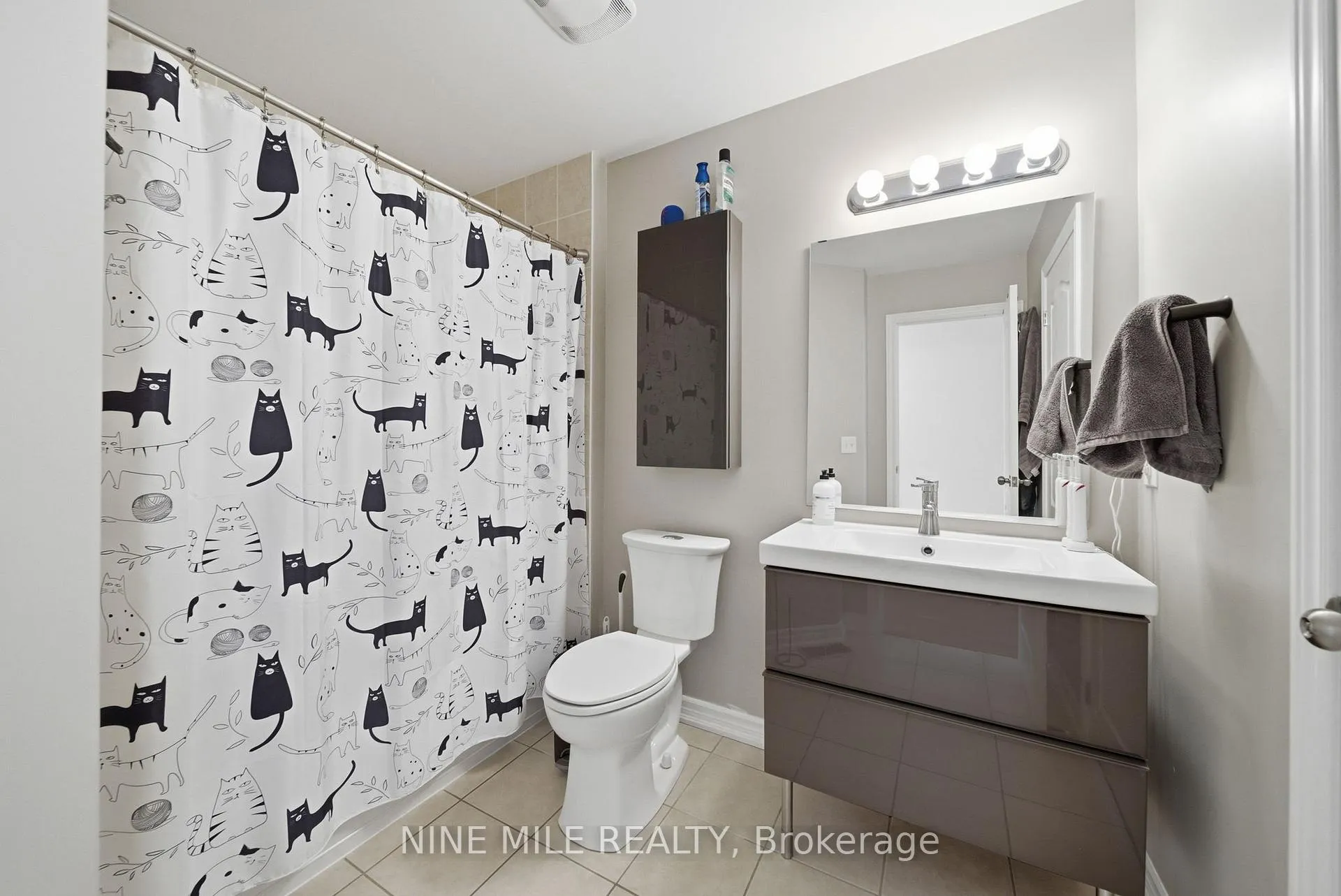 Photo 17 of 100 Pearl Drive, Orillia — HOMEH