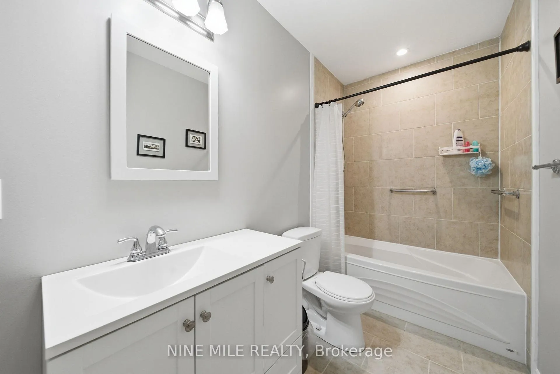 Photo 27 of 100 Pearl Drive, Orillia — HOMEH
