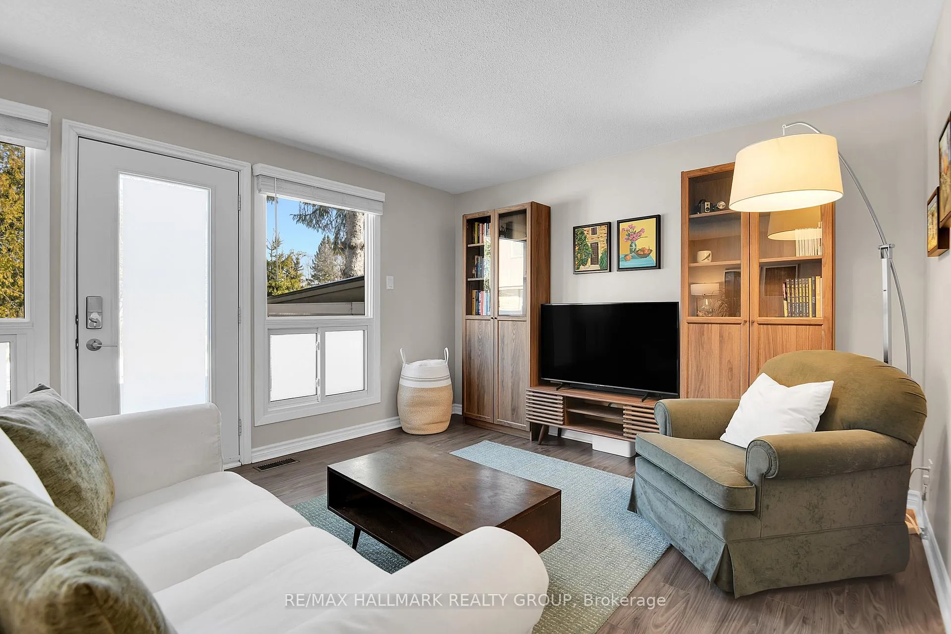 Photo 12 of Unit 31, 2019 Stonehenge Crescent, Ottawa, Pineview — HOMEH