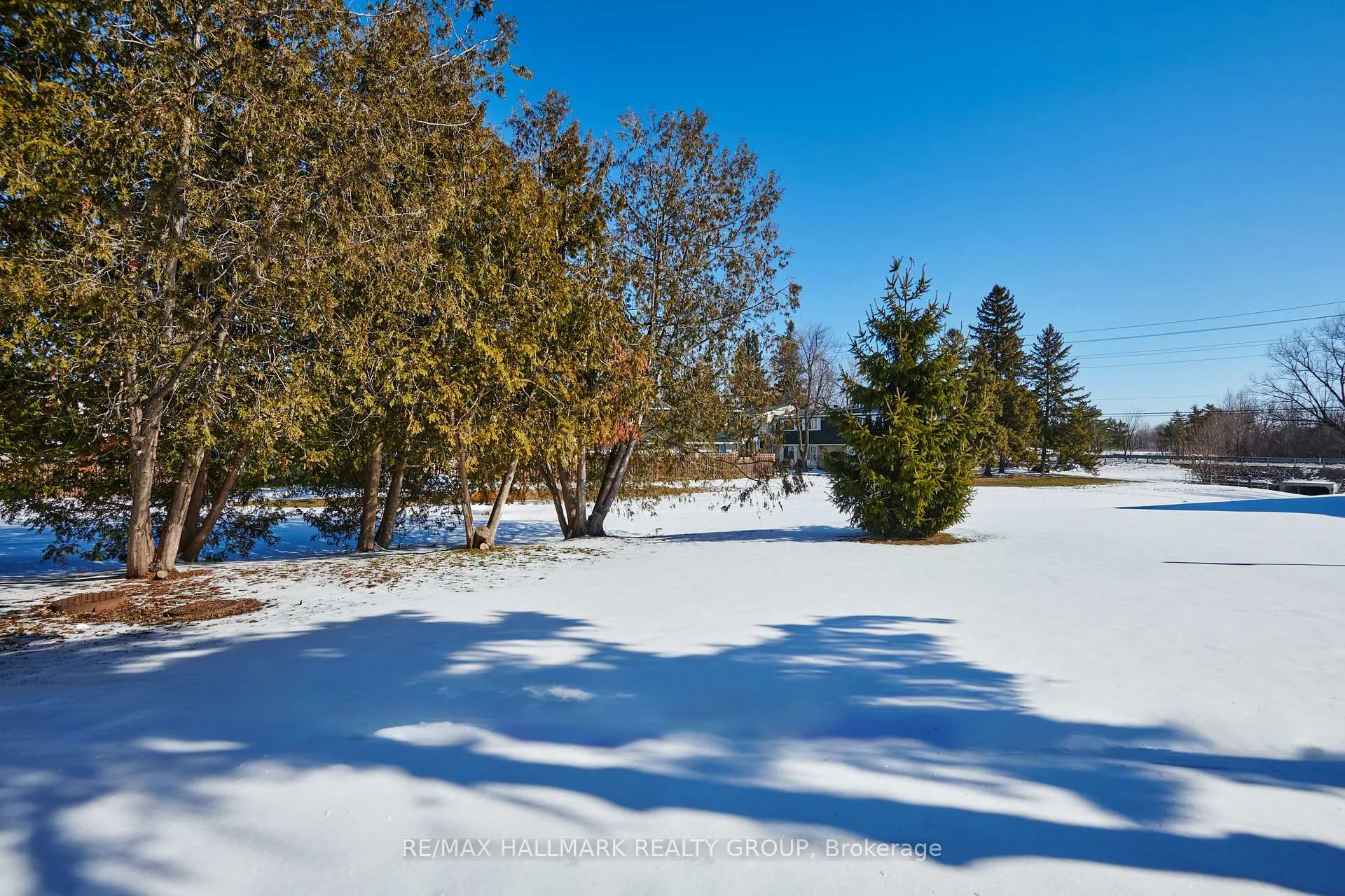 Photo 29 of Unit 31, 2019 Stonehenge Crescent, Ottawa, Pineview — HOMEH