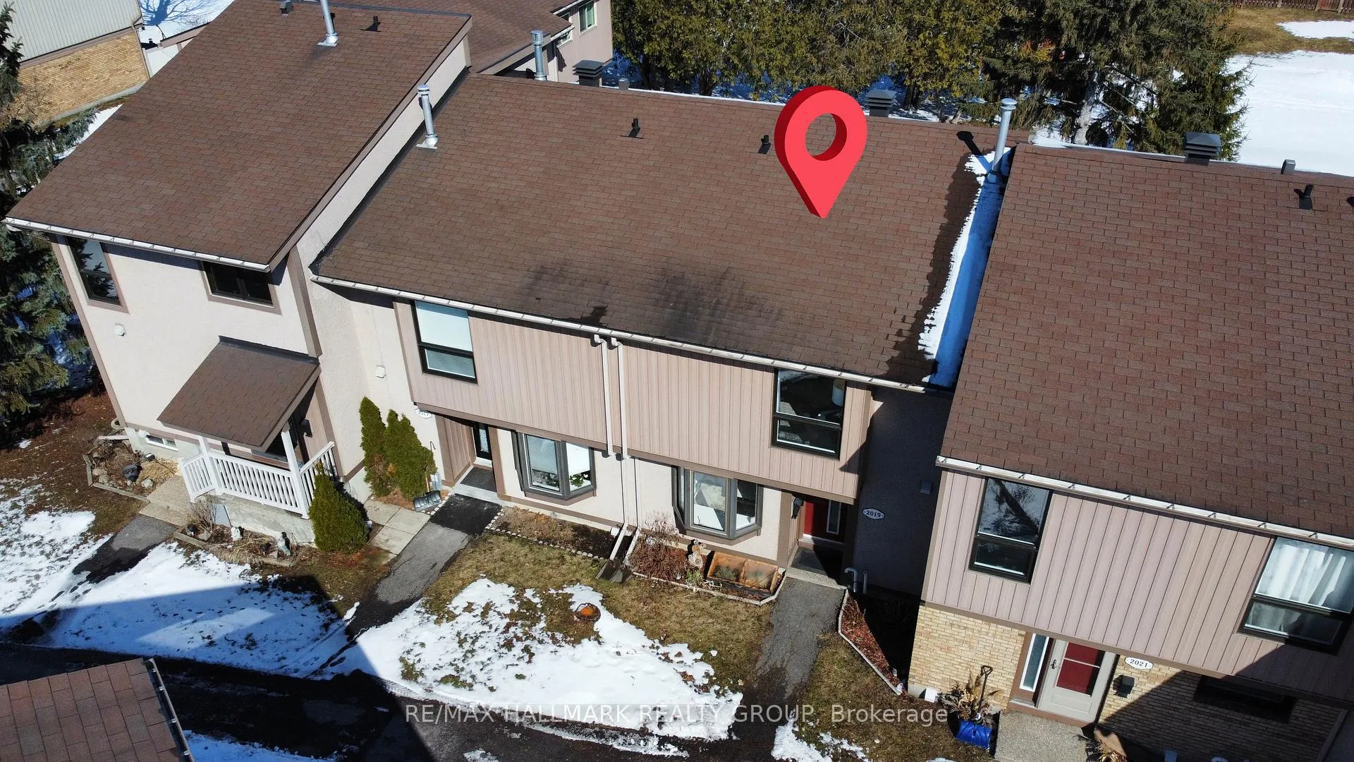 Photo 30 of Unit 31, 2019 Stonehenge Crescent, Ottawa, Pineview — HOMEH