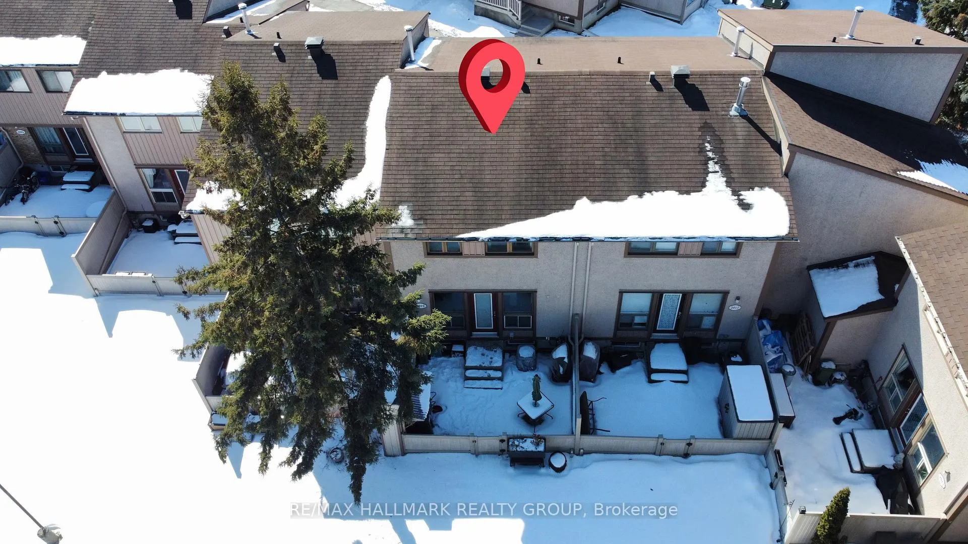 Photo 31 of Unit 31, 2019 Stonehenge Crescent, Ottawa, Pineview — HOMEH
