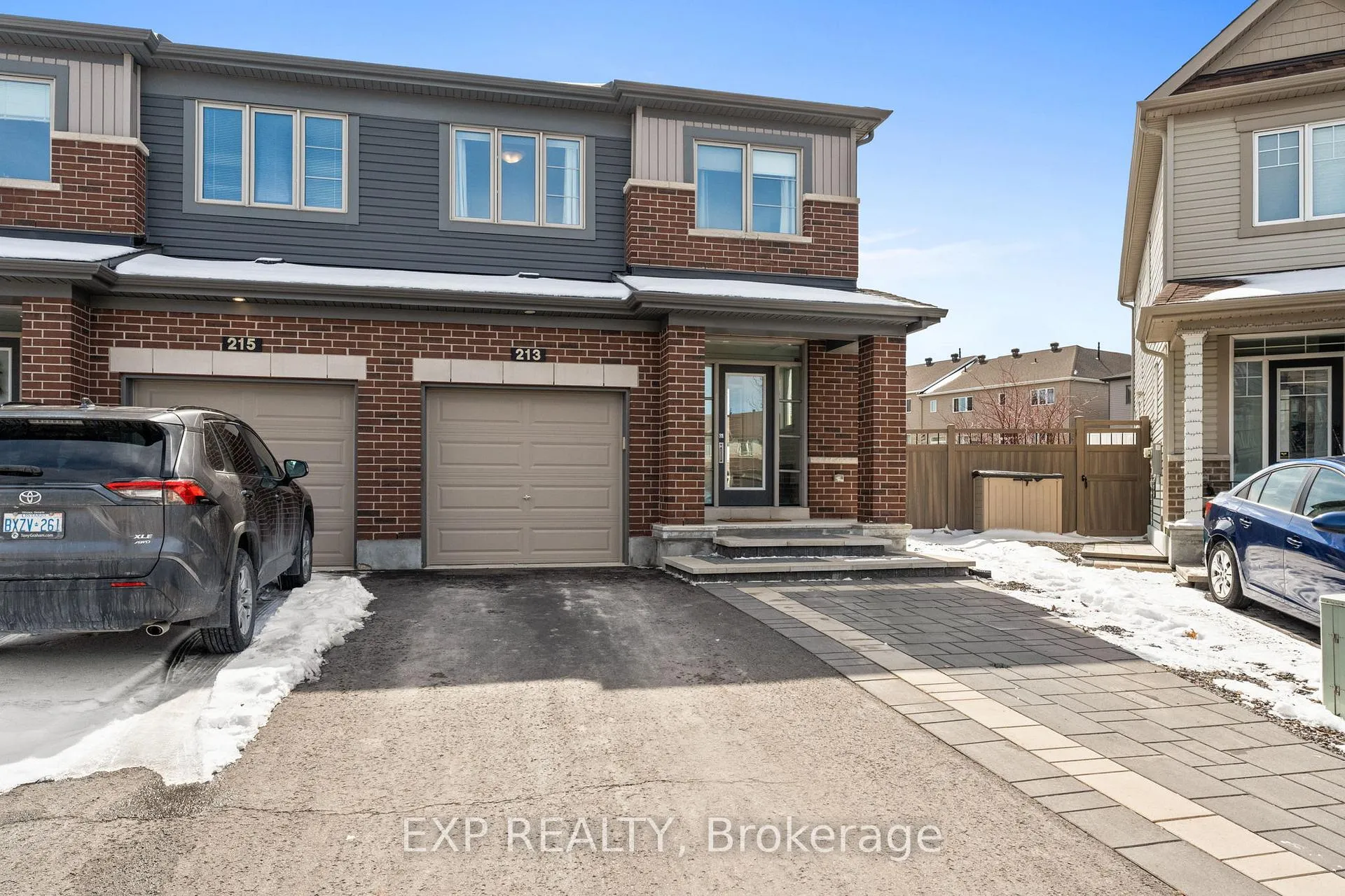 Photo 2 of 213 Belleek Lane, Ottawa, Barrhaven - Half Moon Bay — HOMEH