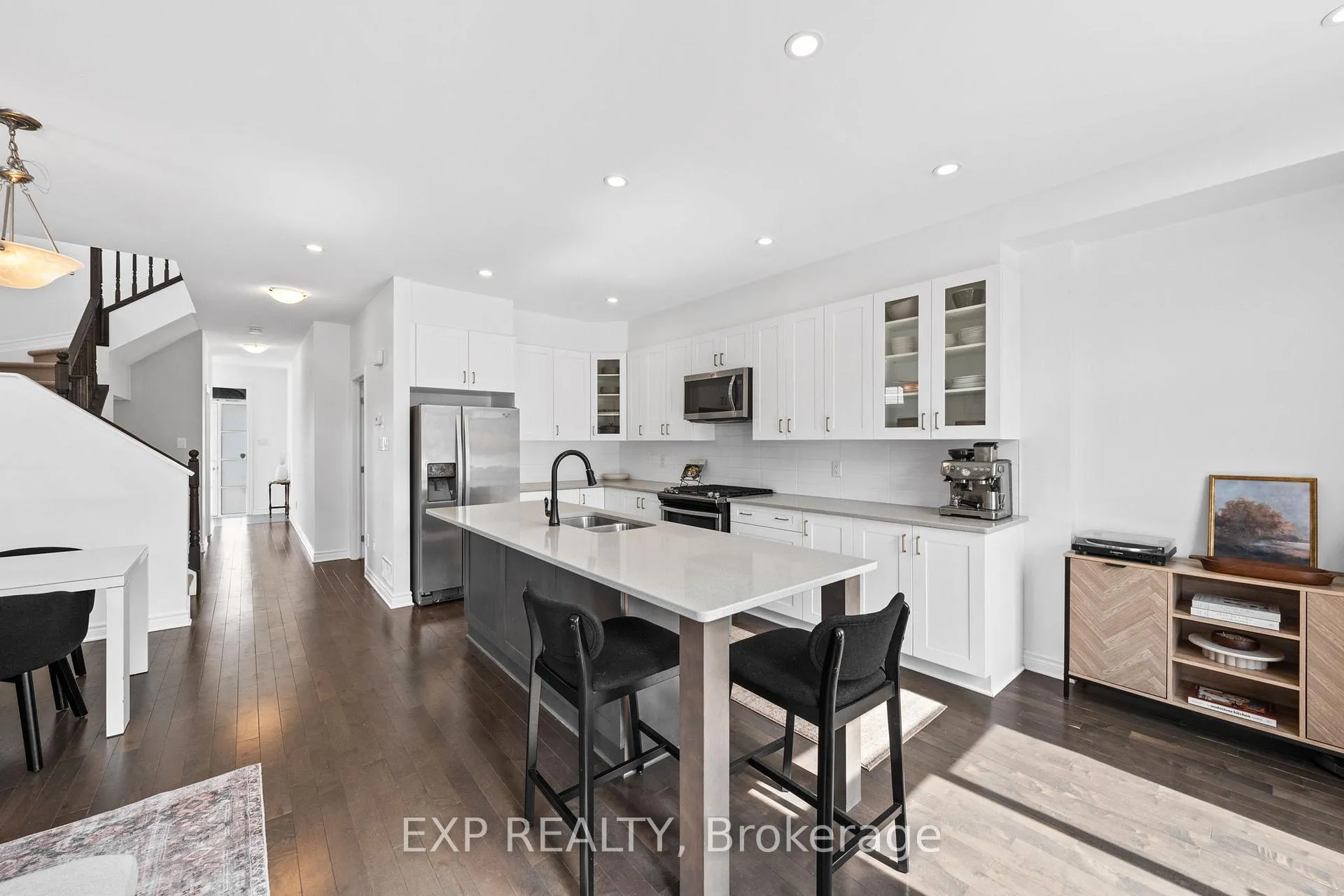 Photo 10 of 213 Belleek Lane, Ottawa, Barrhaven - Half Moon Bay — HOMEH