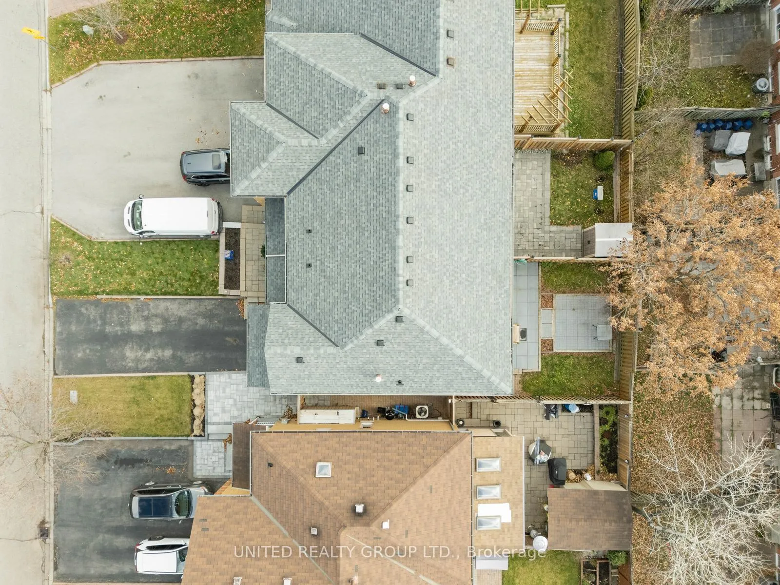 Photo 10 of 37 Dunoon Drive, Vaughan, Maple — HOMEH