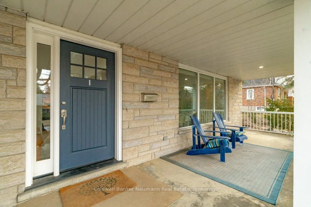 Photo 5 of 80 James Street W, Guelph, Dovercliffe Park/Old University — HOMEH
