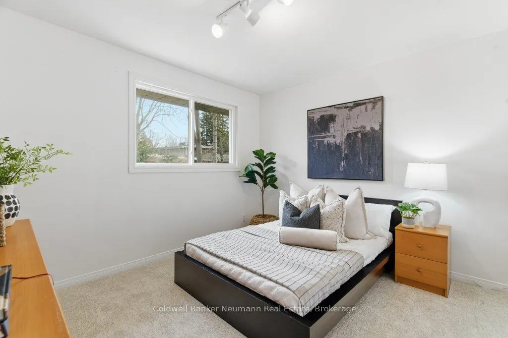 Photo 26 of 80 James Street W, Guelph, Dovercliffe Park/Old University — HOMEH