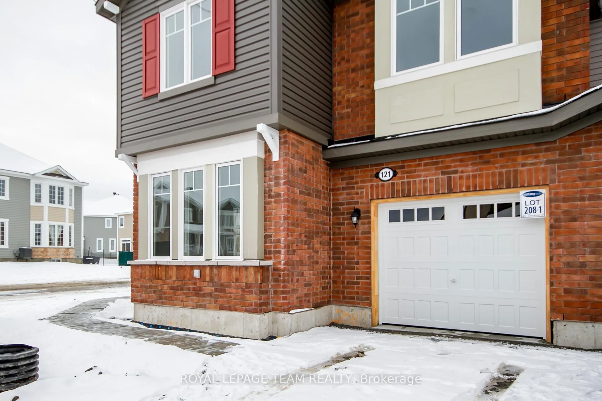 Photo 3 of 121 Santolina Street, Ottawa, Stittsville (North) — HOMEH