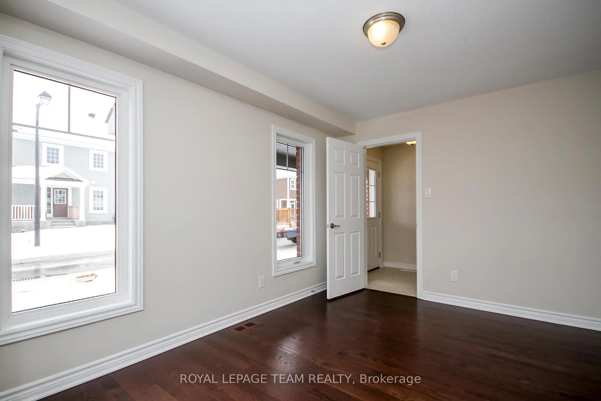 Photo 11 of 121 Santolina Street, Ottawa, Stittsville (North) — HOMEH
