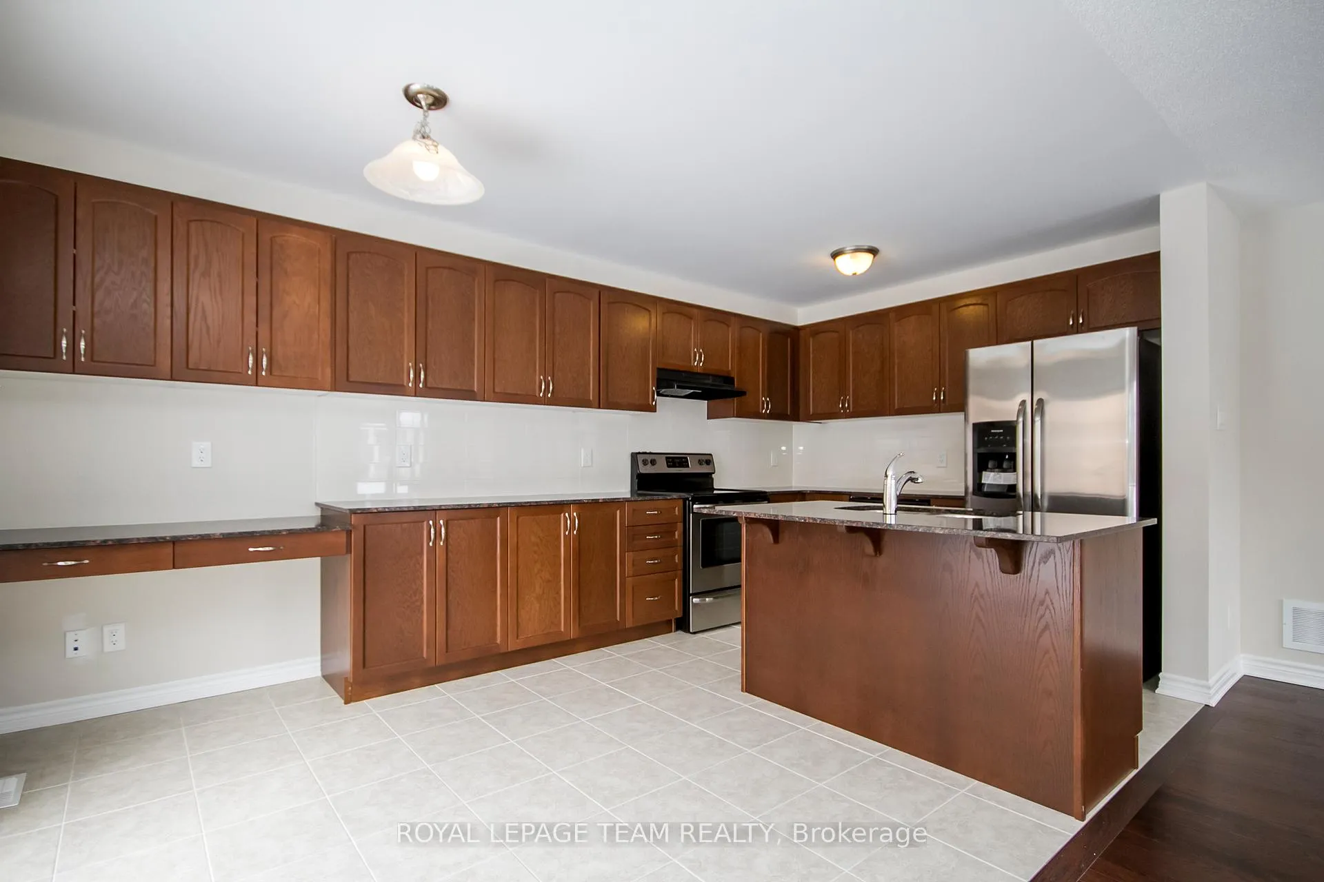 Photo 13 of 121 Santolina Street, Ottawa, Stittsville (North) — HOMEH