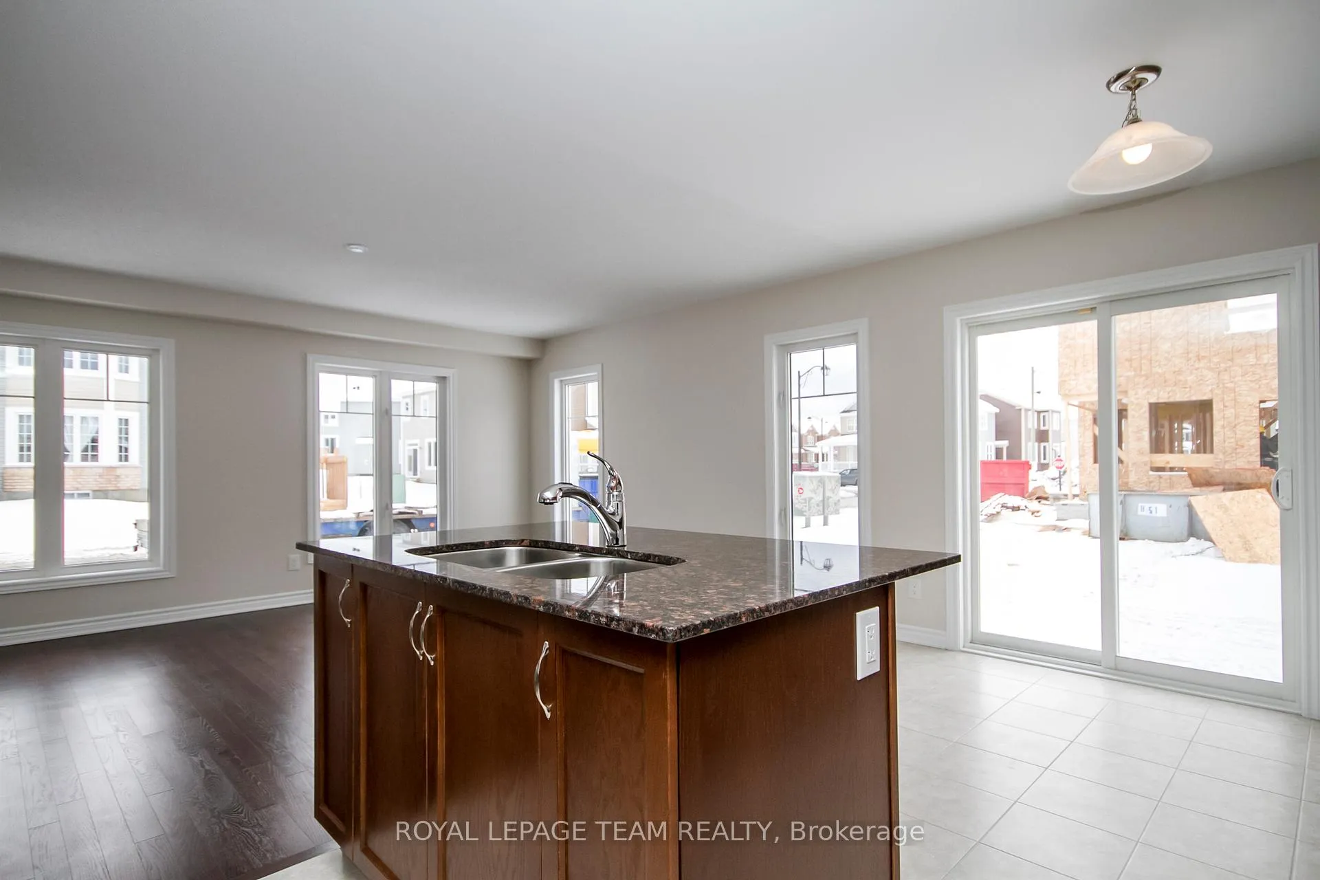 Photo 18 of 121 Santolina Street, Ottawa, Stittsville (North) — HOMEH