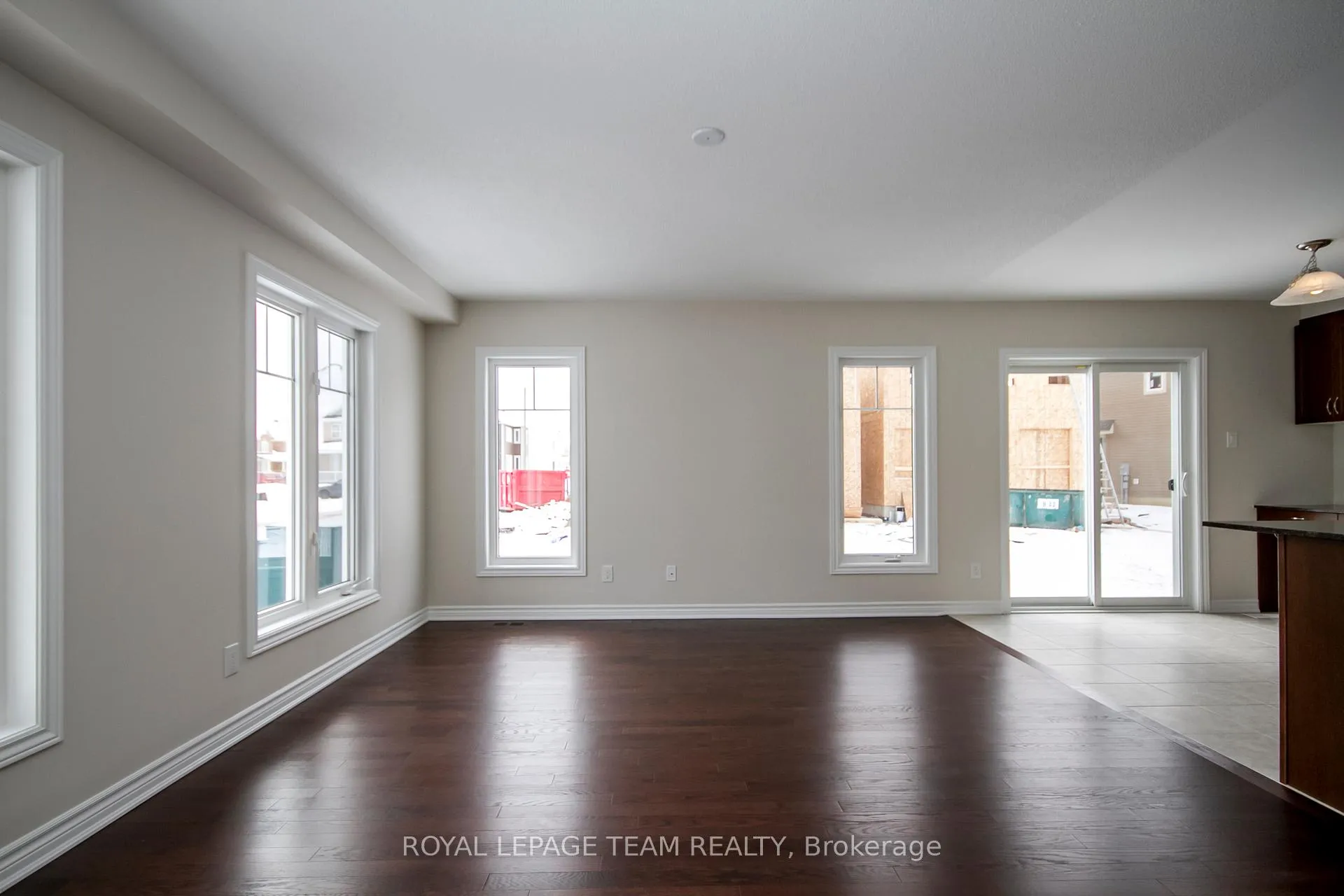 Photo 19 of 121 Santolina Street, Ottawa, Stittsville (North) — HOMEH