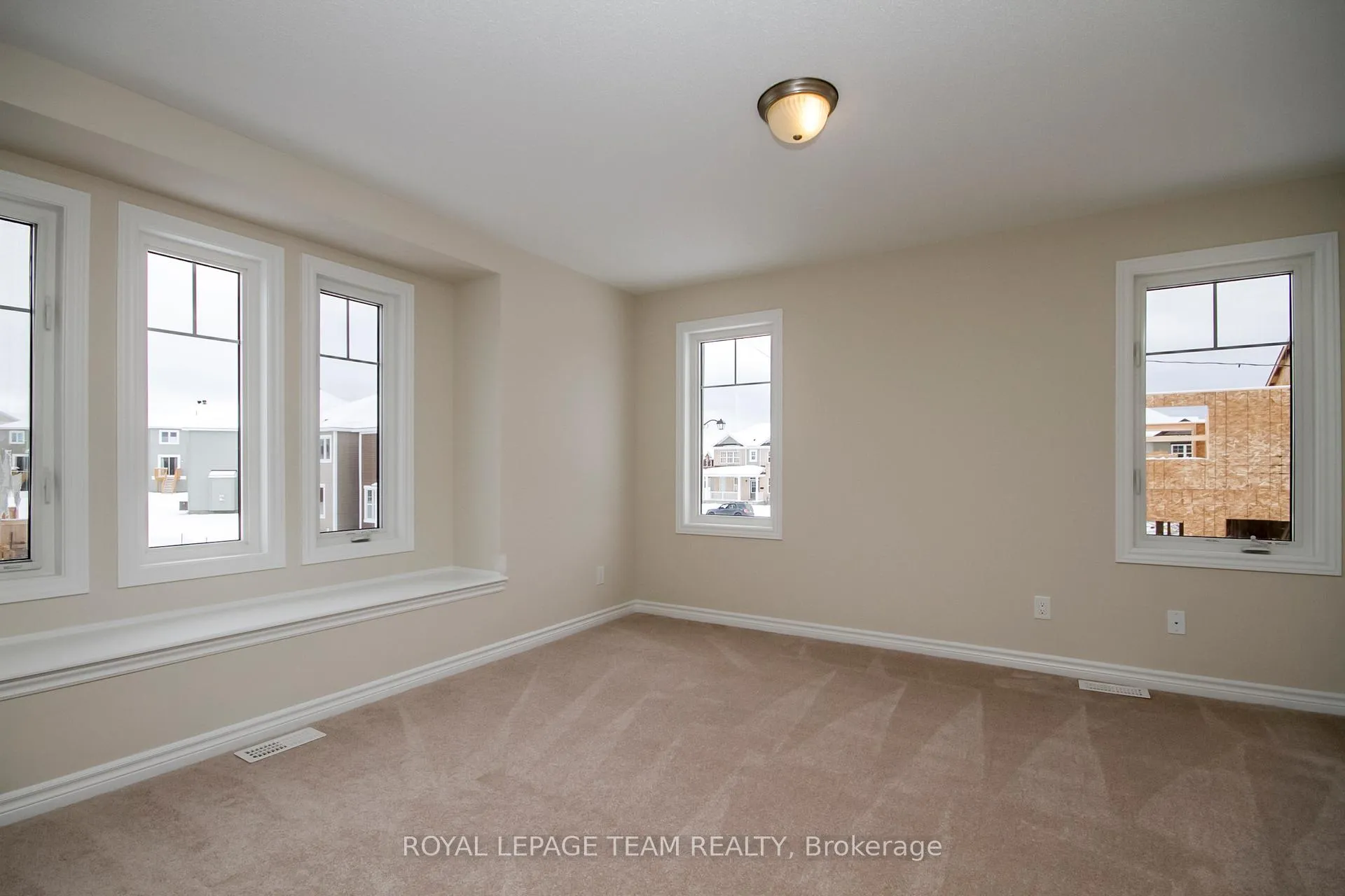 Photo 23 of 121 Santolina Street, Ottawa, Stittsville (North) — HOMEH
