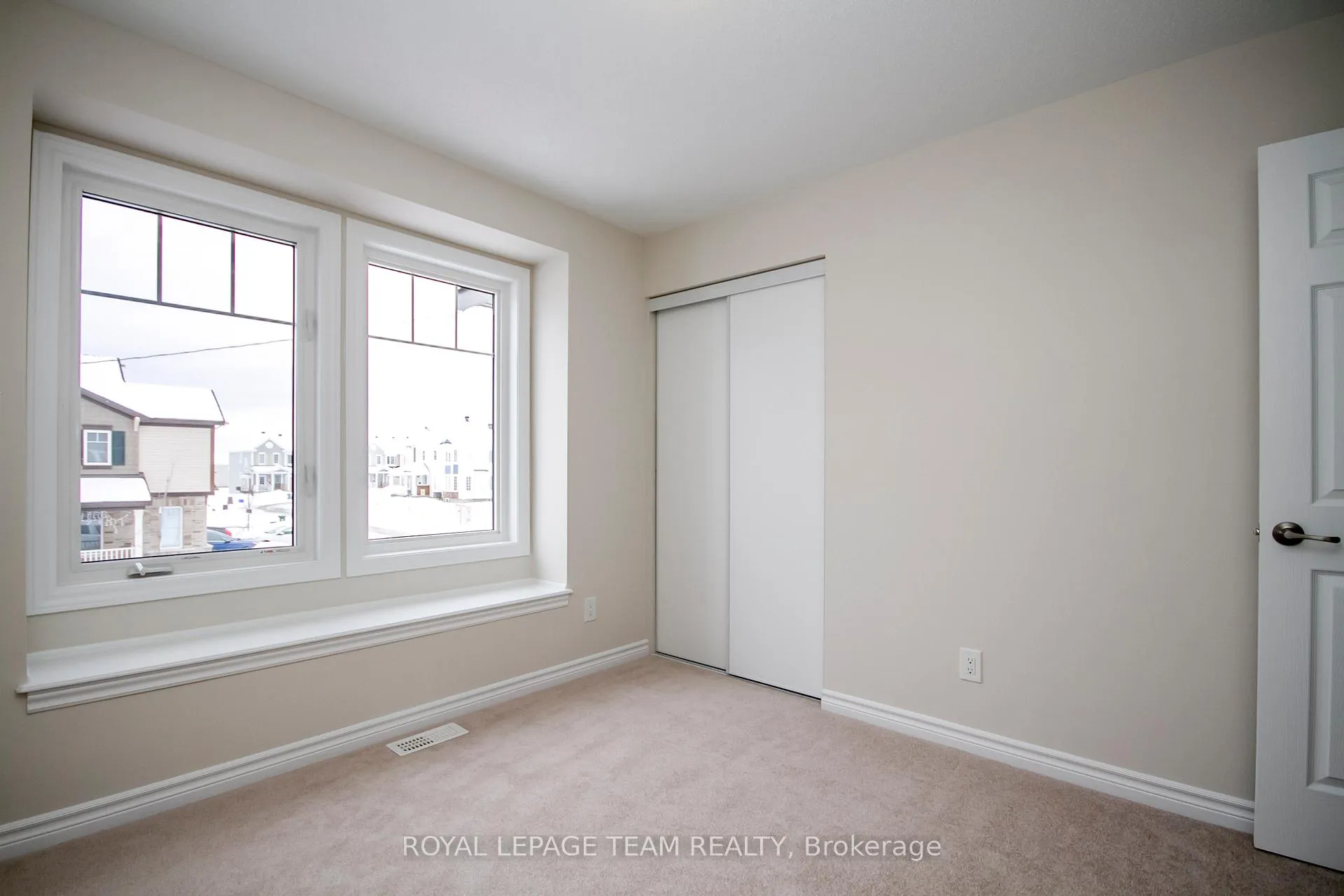 Photo 33 of 121 Santolina Street, Ottawa, Stittsville (North) — HOMEH