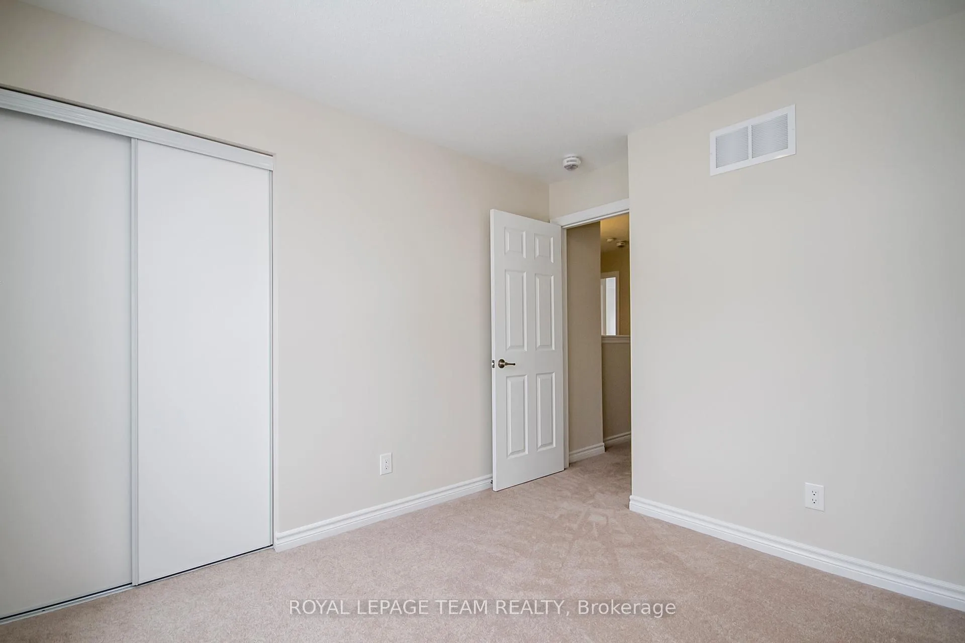 Photo 34 of 121 Santolina Street, Ottawa, Stittsville (North) — HOMEH