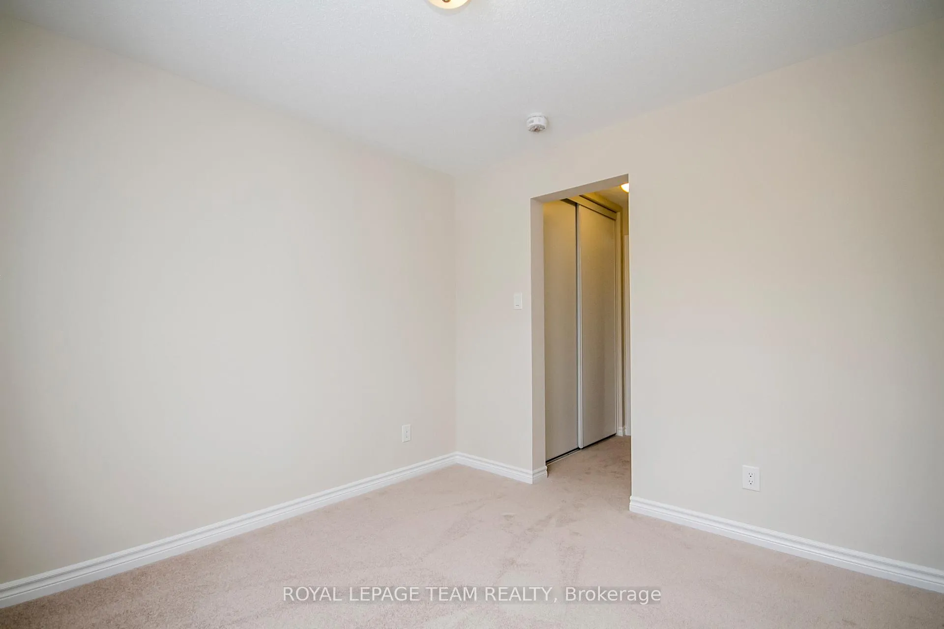 Photo 37 of 121 Santolina Street, Ottawa, Stittsville (North) — HOMEH