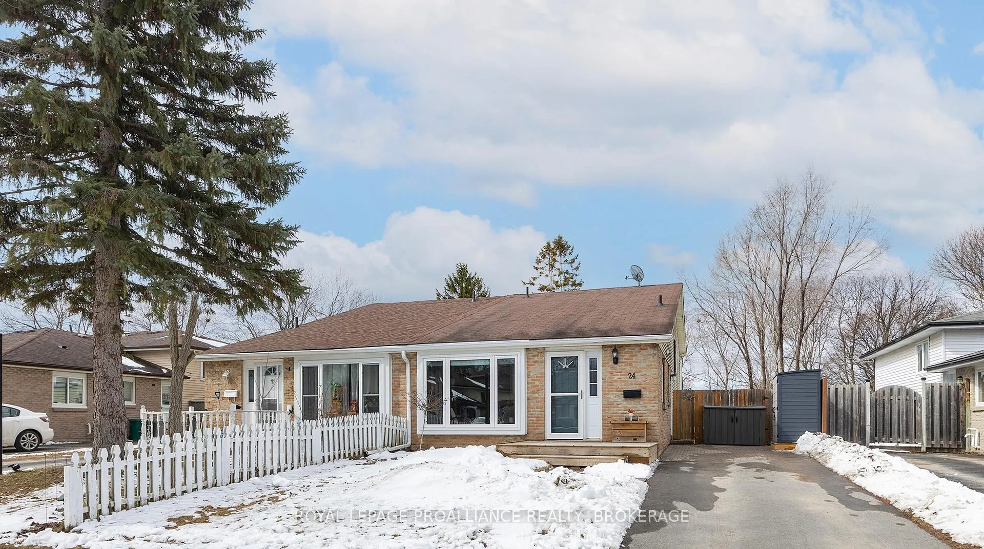 Photo 1 of 24 Glenarden Place, Kingston, West of Sir John A. Blvd — HOMEH