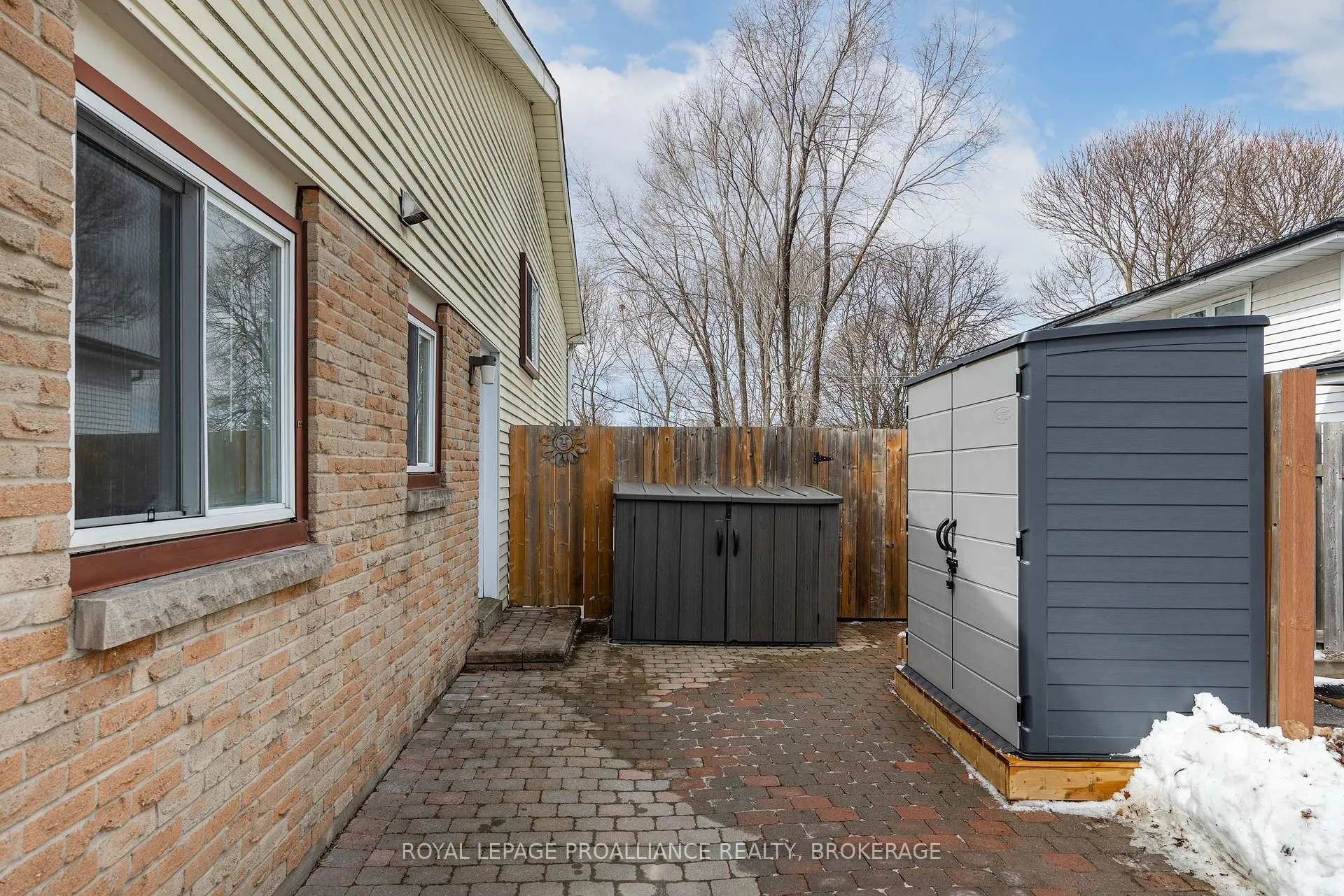 Photo 27 of 24 Glenarden Place, Kingston, West of Sir John A. Blvd — HOMEH