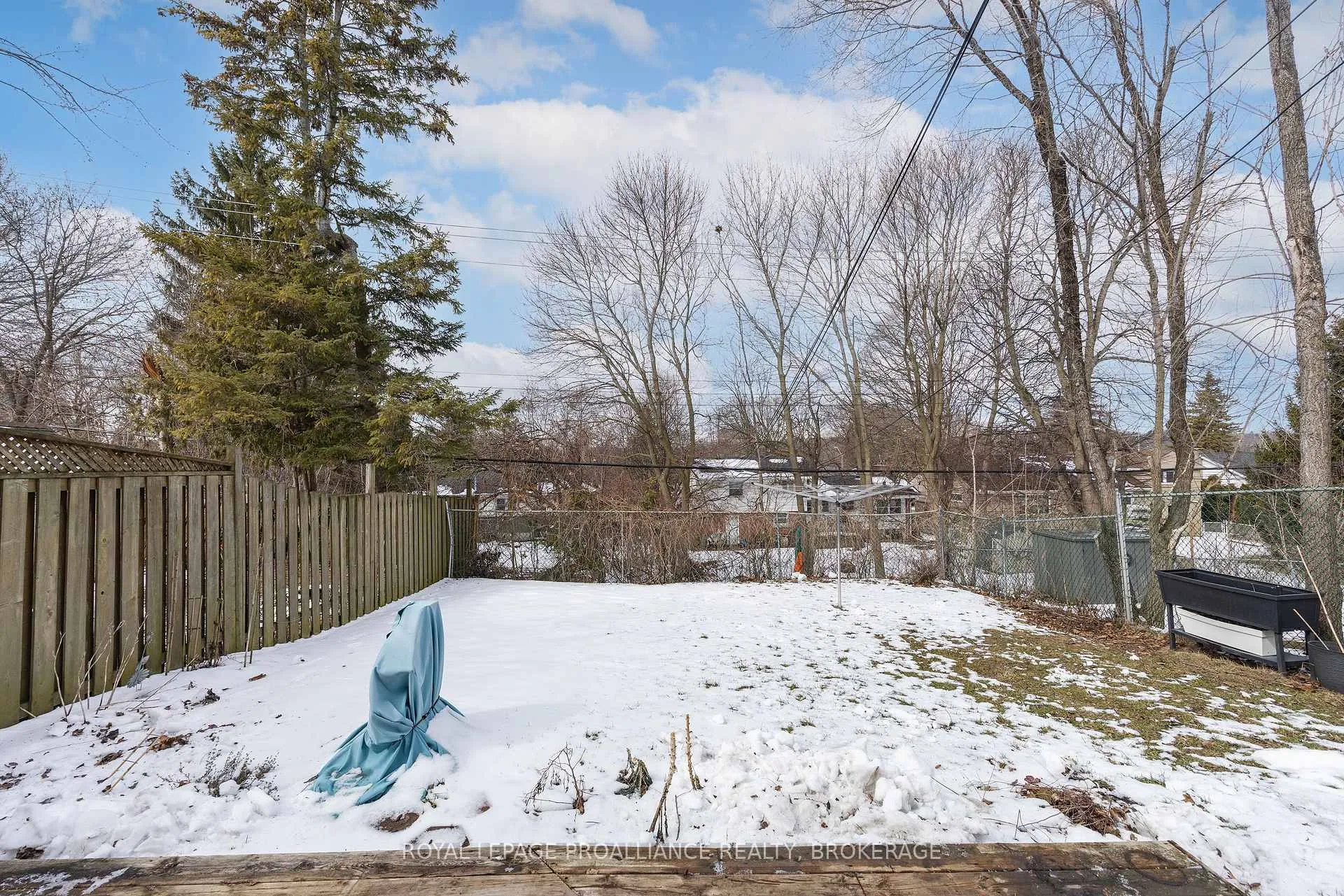 Photo 30 of 24 Glenarden Place, Kingston, West of Sir John A. Blvd — HOMEH
