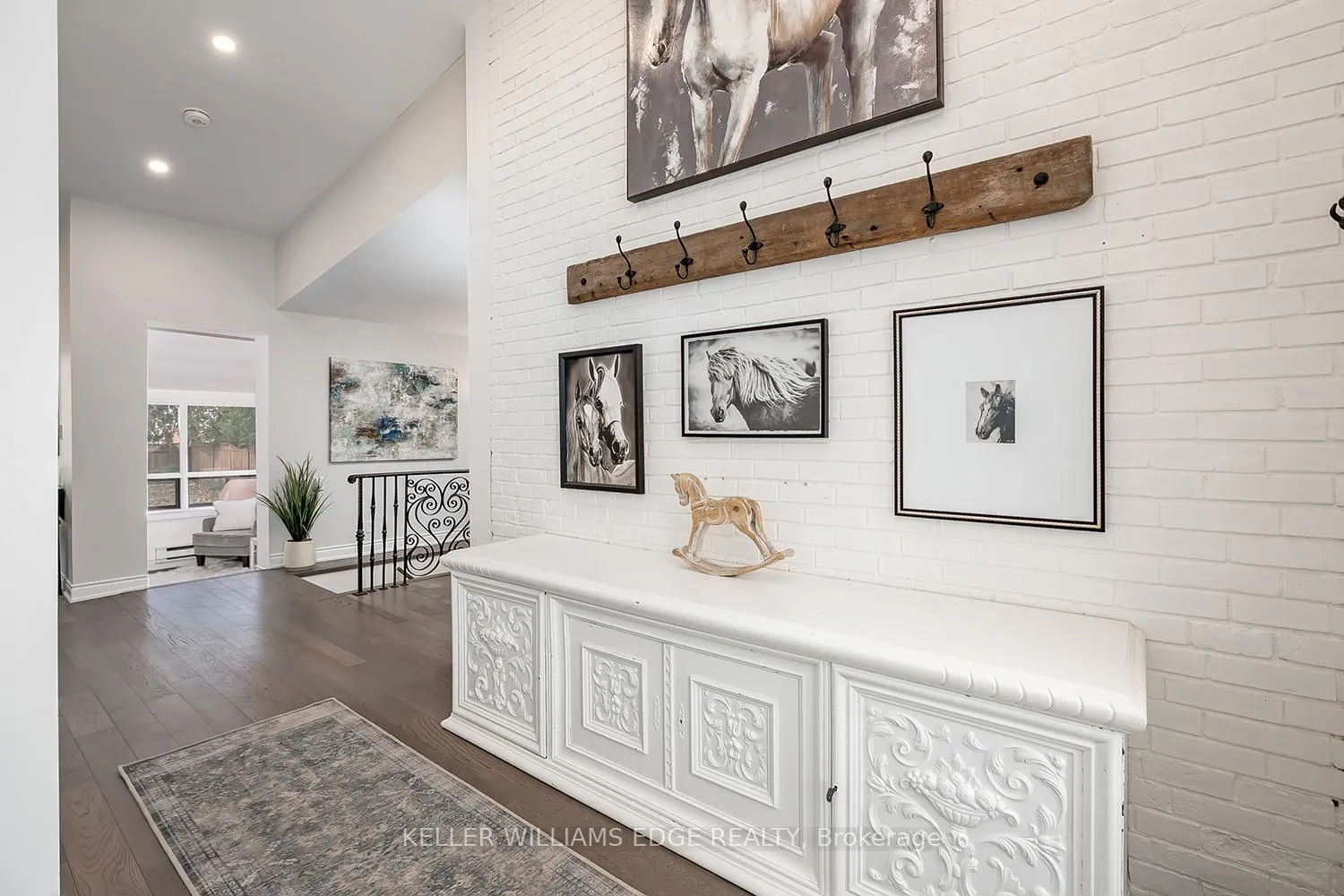 Photo 5 of 403 Smith Avenue, Burlington, Brant — HOMEH
