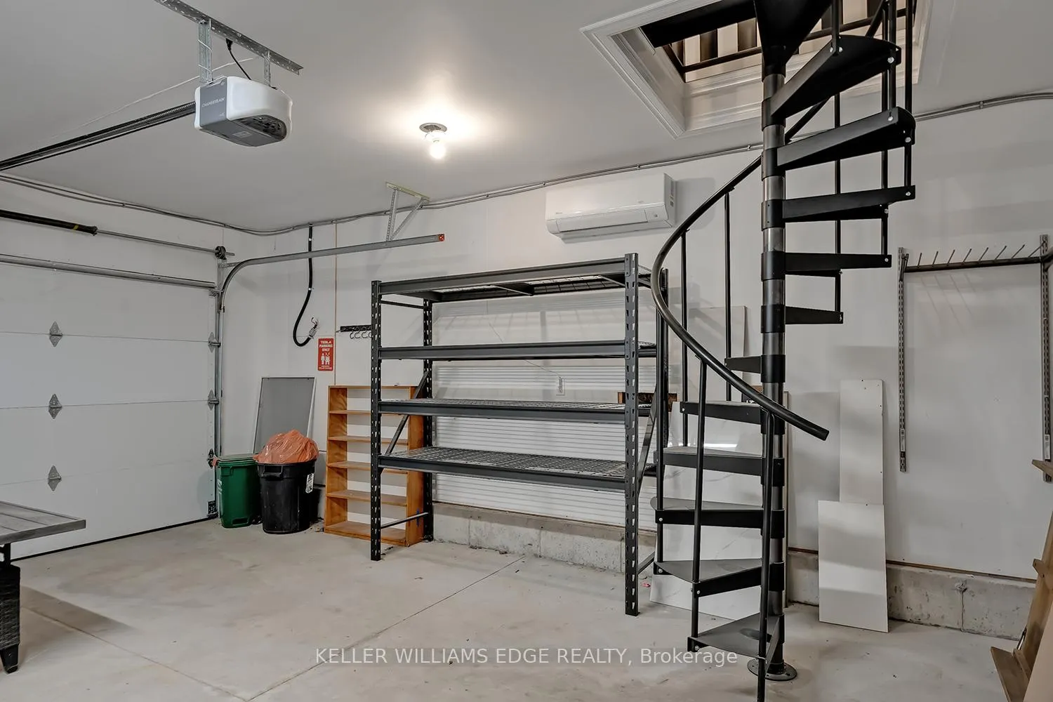Photo 40 of 403 Smith Avenue, Burlington, Brant — HOMEH